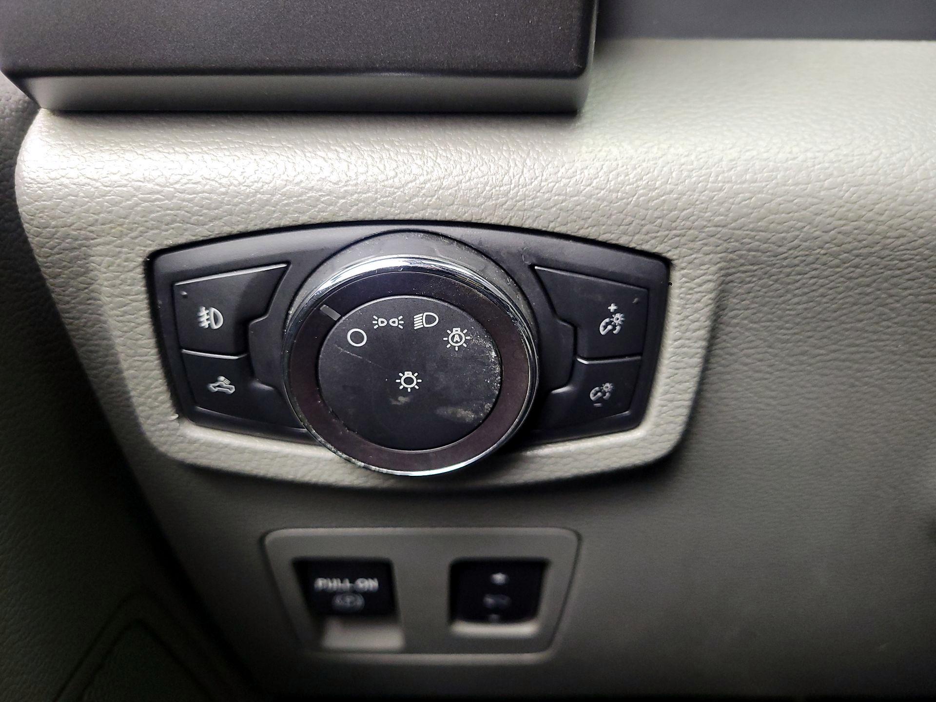 Thumbnail: 2019 Ford F-150 - 13