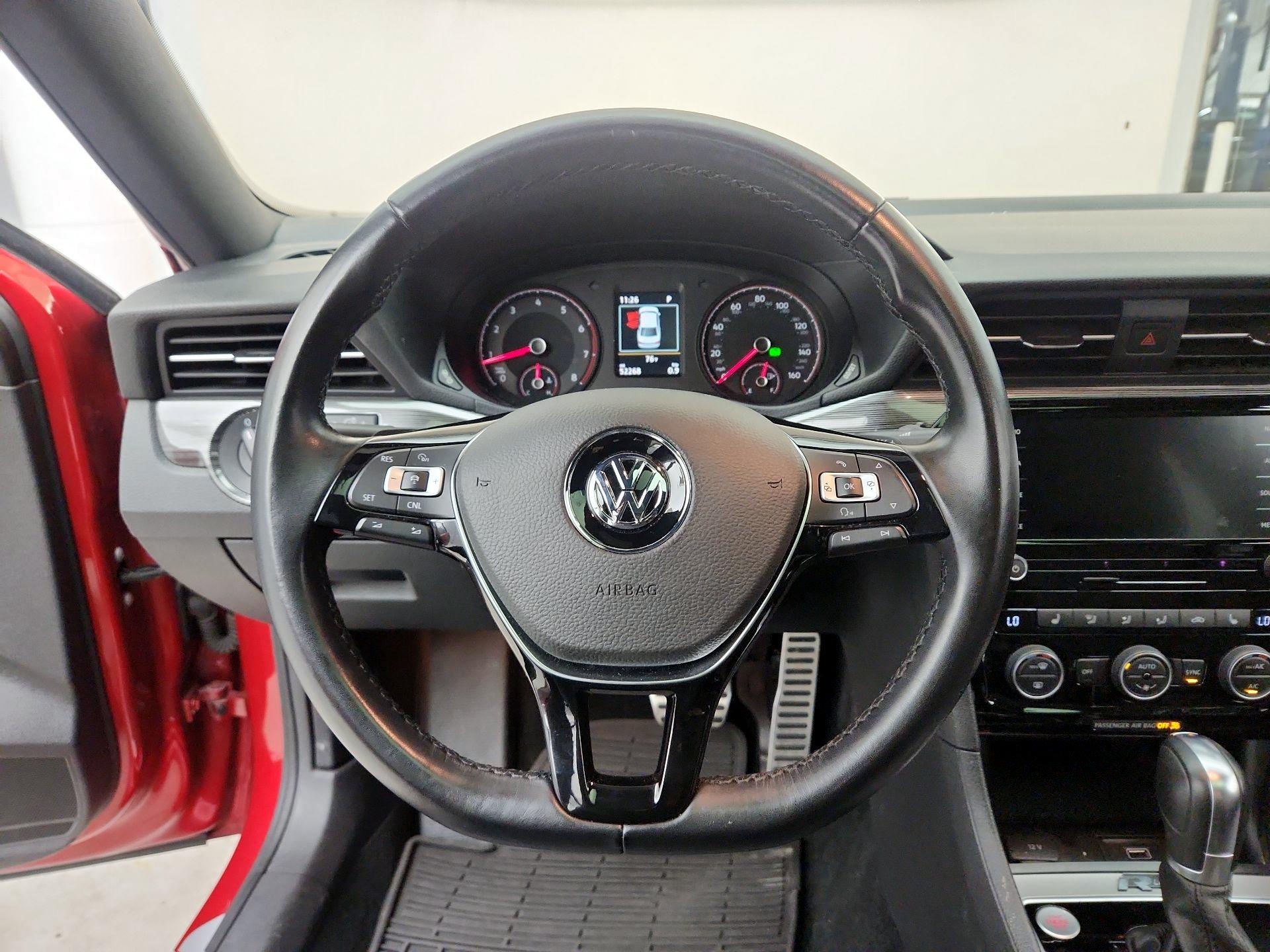 Thumbnail: 2021 Volkswagen Passat - 10