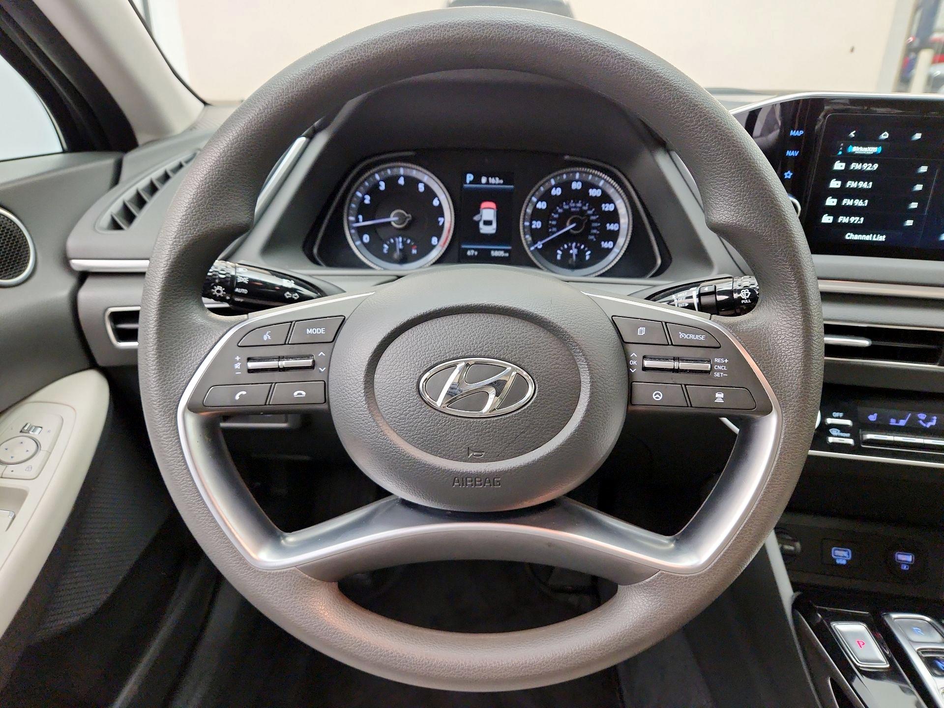 Thumbnail: 2023 Hyundai Sonata - 10