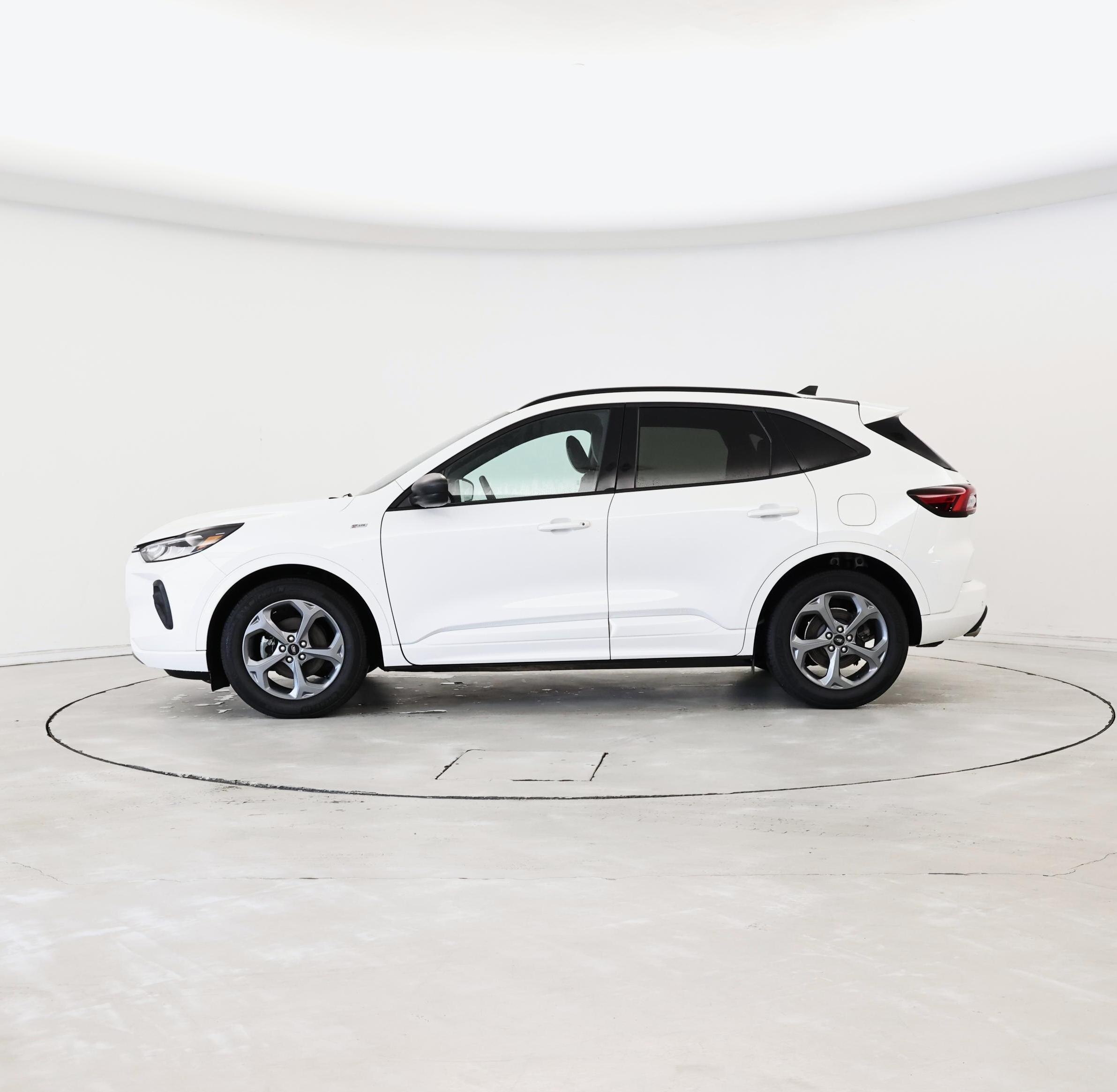 Thumbnail: 2023 Ford Escape - 3