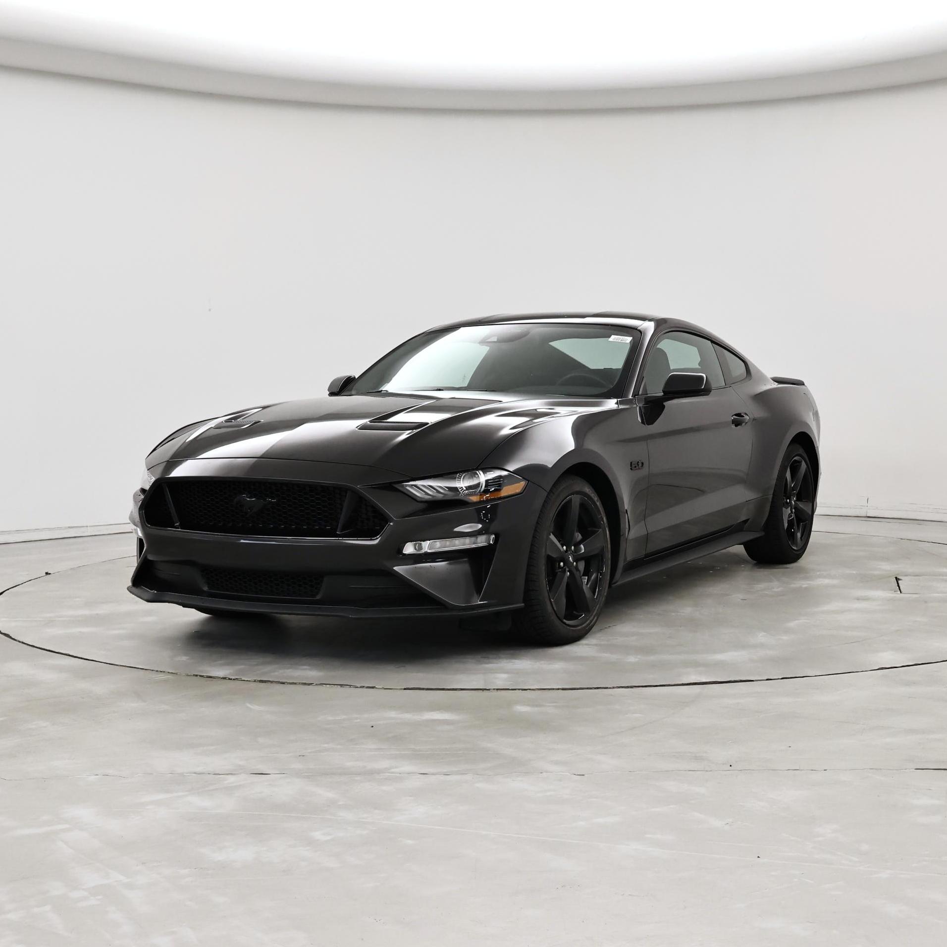 Thumbnail: 2022 Ford Mustang - 4