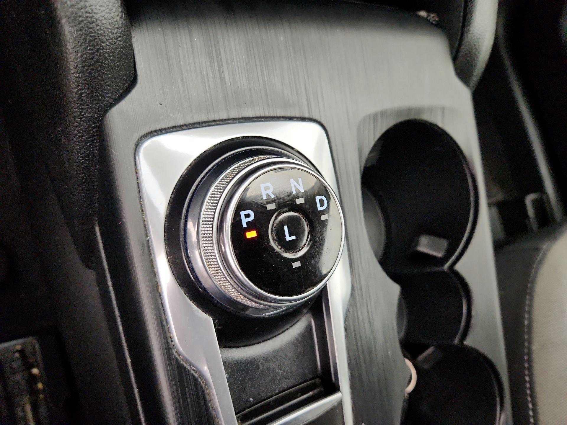 Thumbnail: 2021 Ford Escape - 17