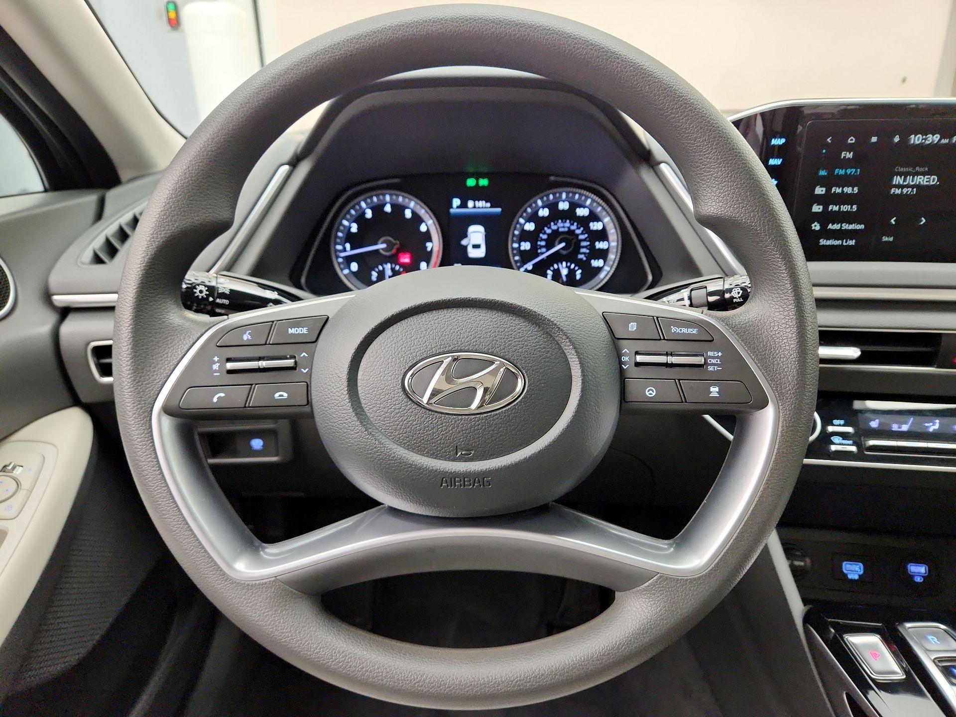 Thumbnail: 2023 Hyundai Sonata - 10