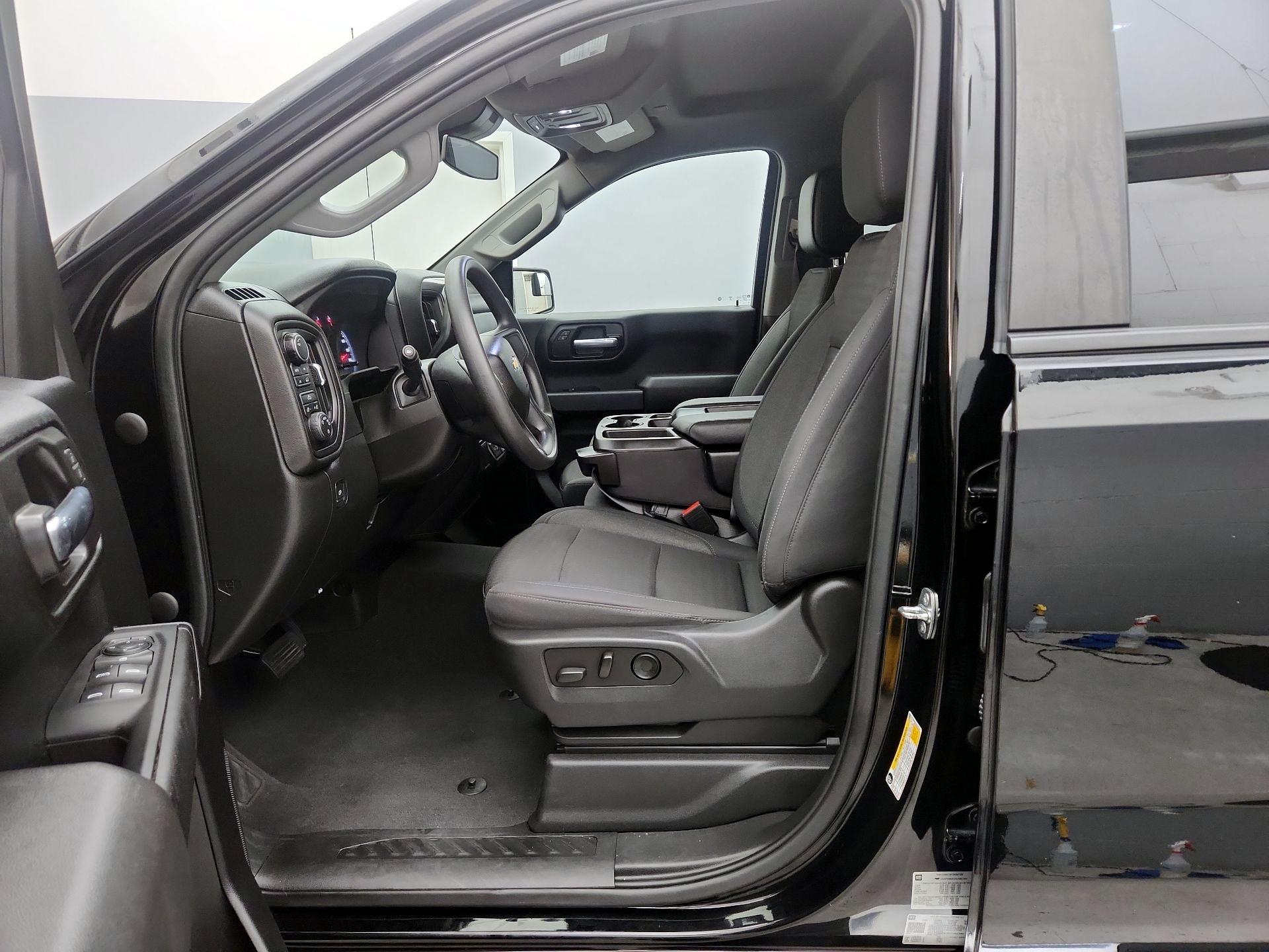 Thumbnail: 2022 Chevrolet Silverado 1500 - 11