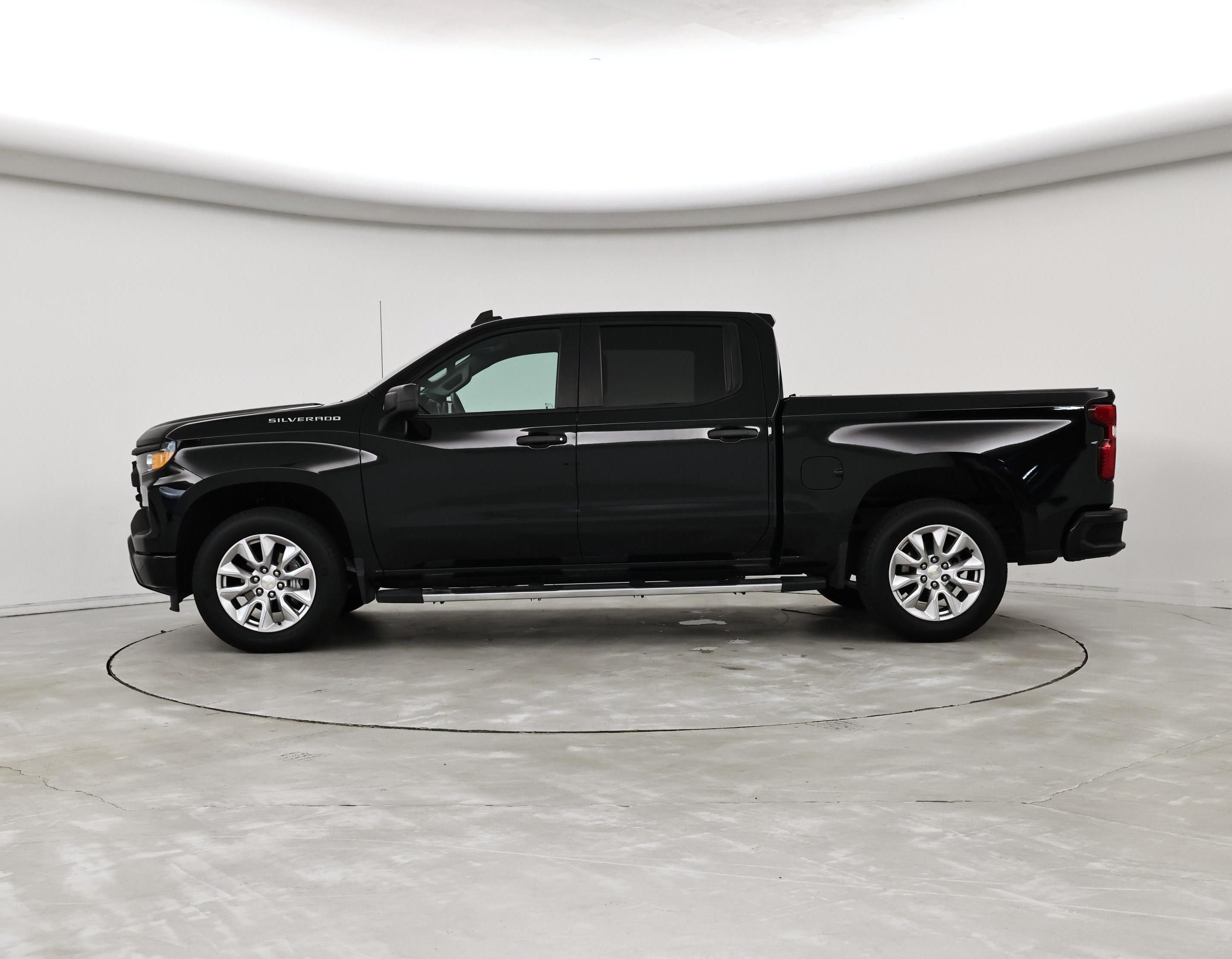 Thumbnail: 2022 Chevrolet Silverado 1500 - 3