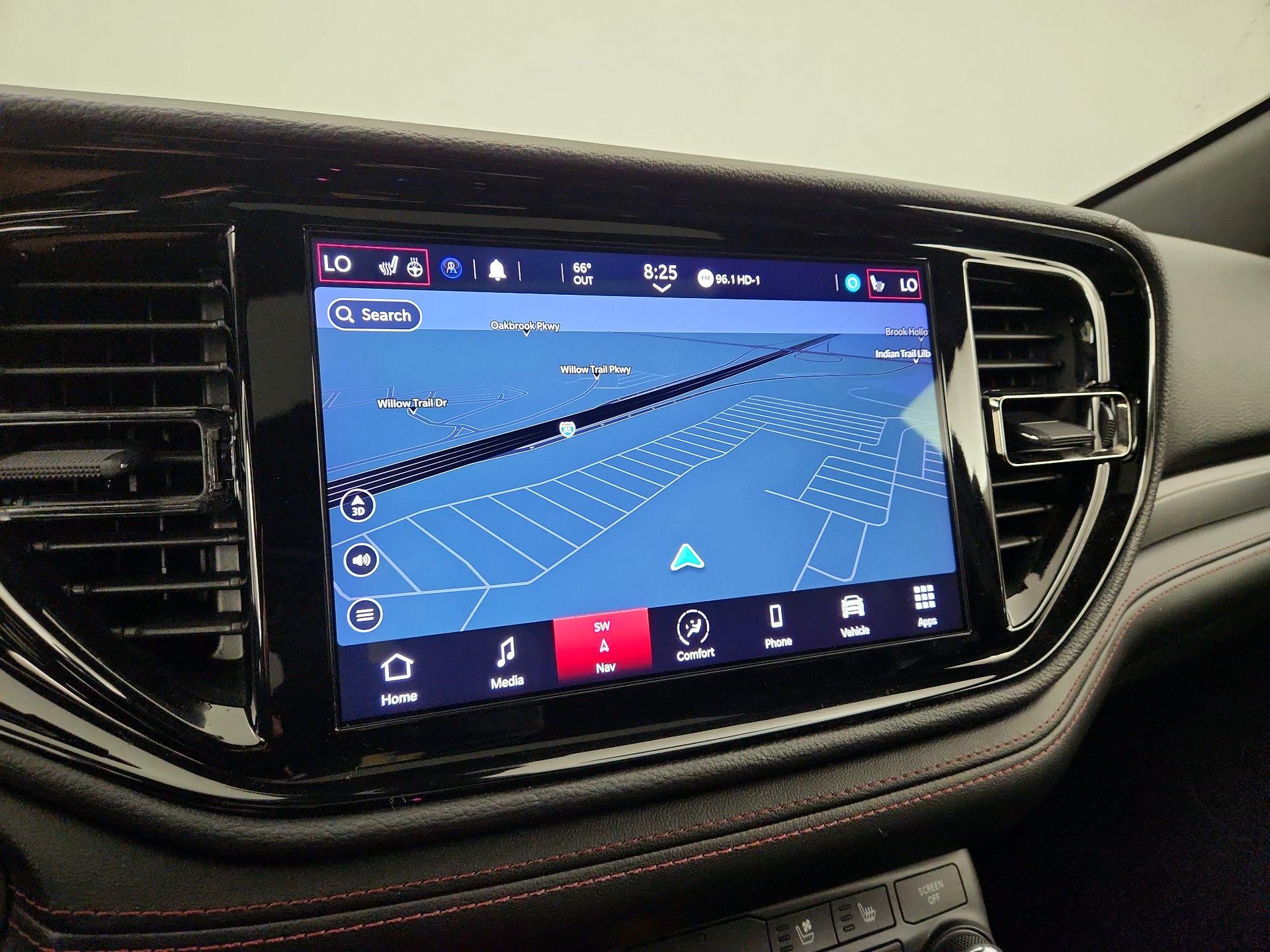 Thumbnail: 2022 Dodge Durango - 14