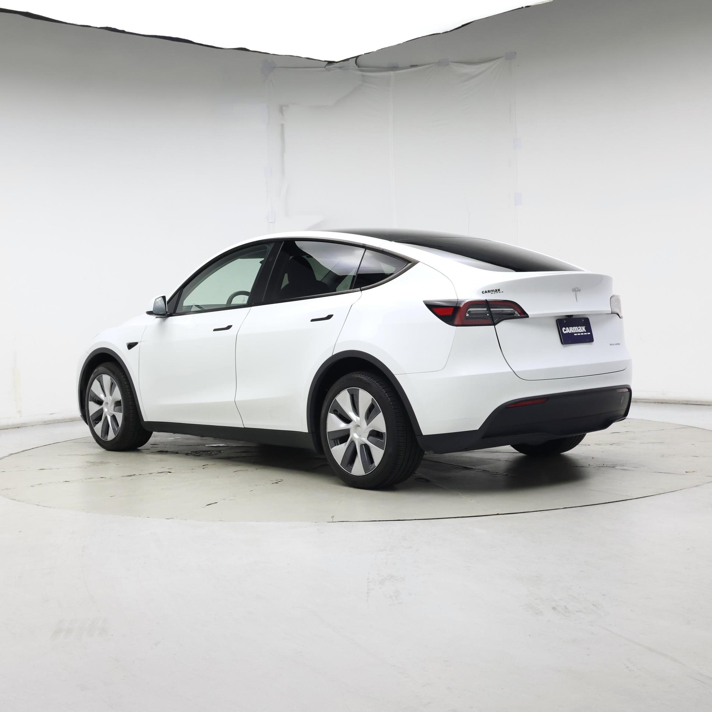 Thumbnail: 2023 Tesla Model Y - 2