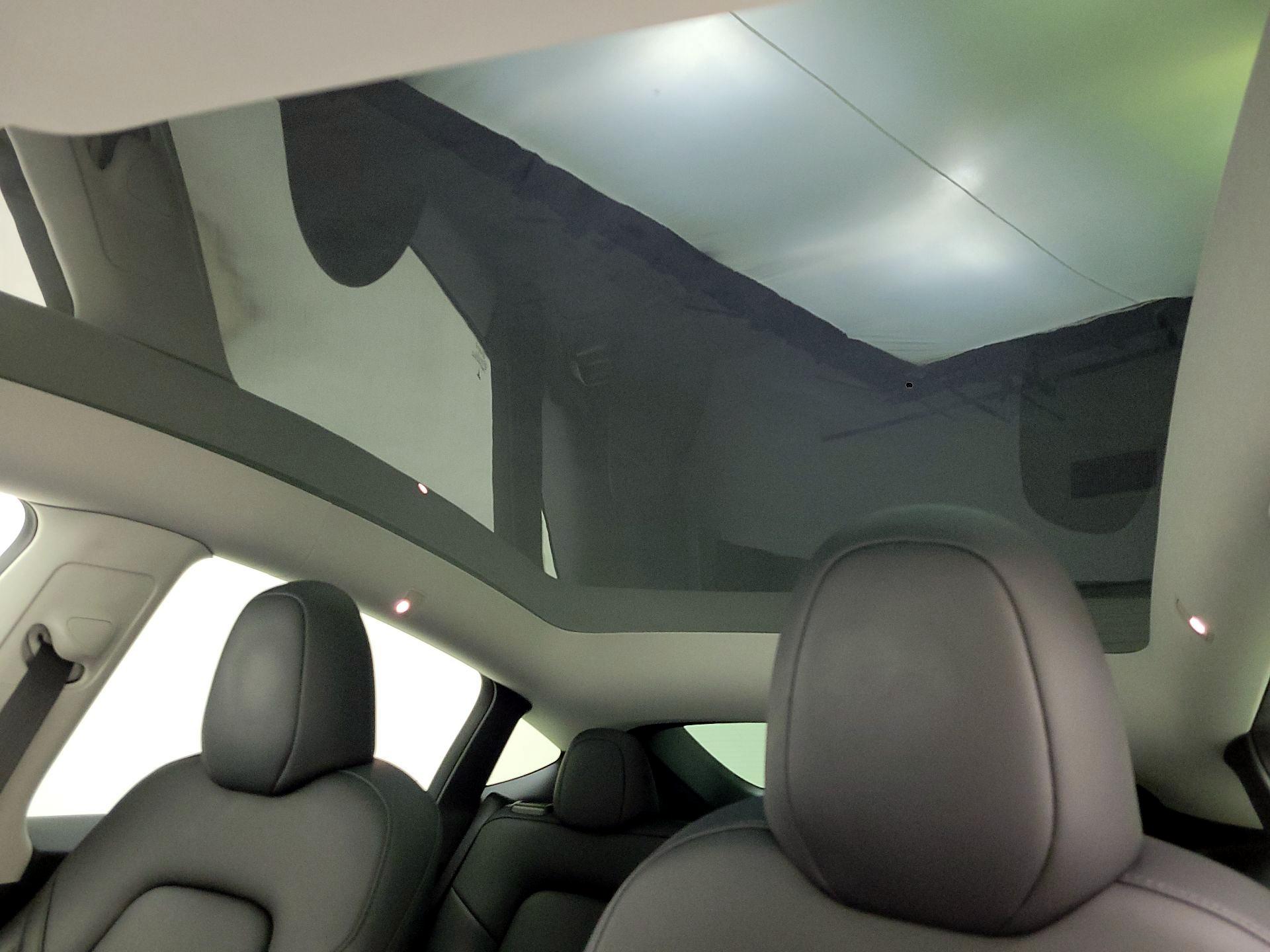 Thumbnail: 2023 Tesla Model Y - 19