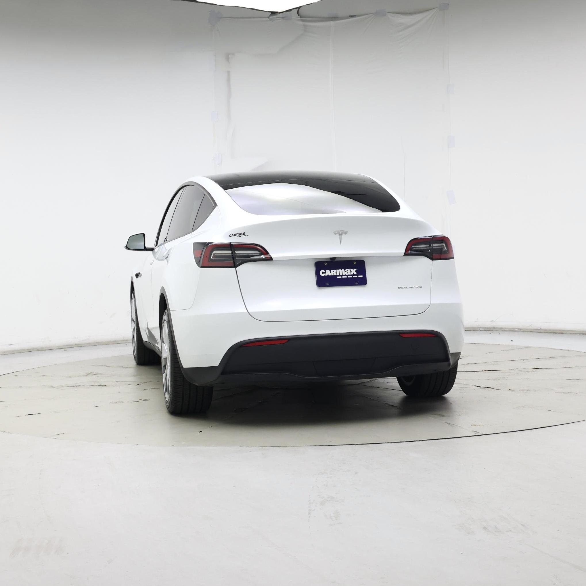 Thumbnail: 2023 Tesla Model Y - 6