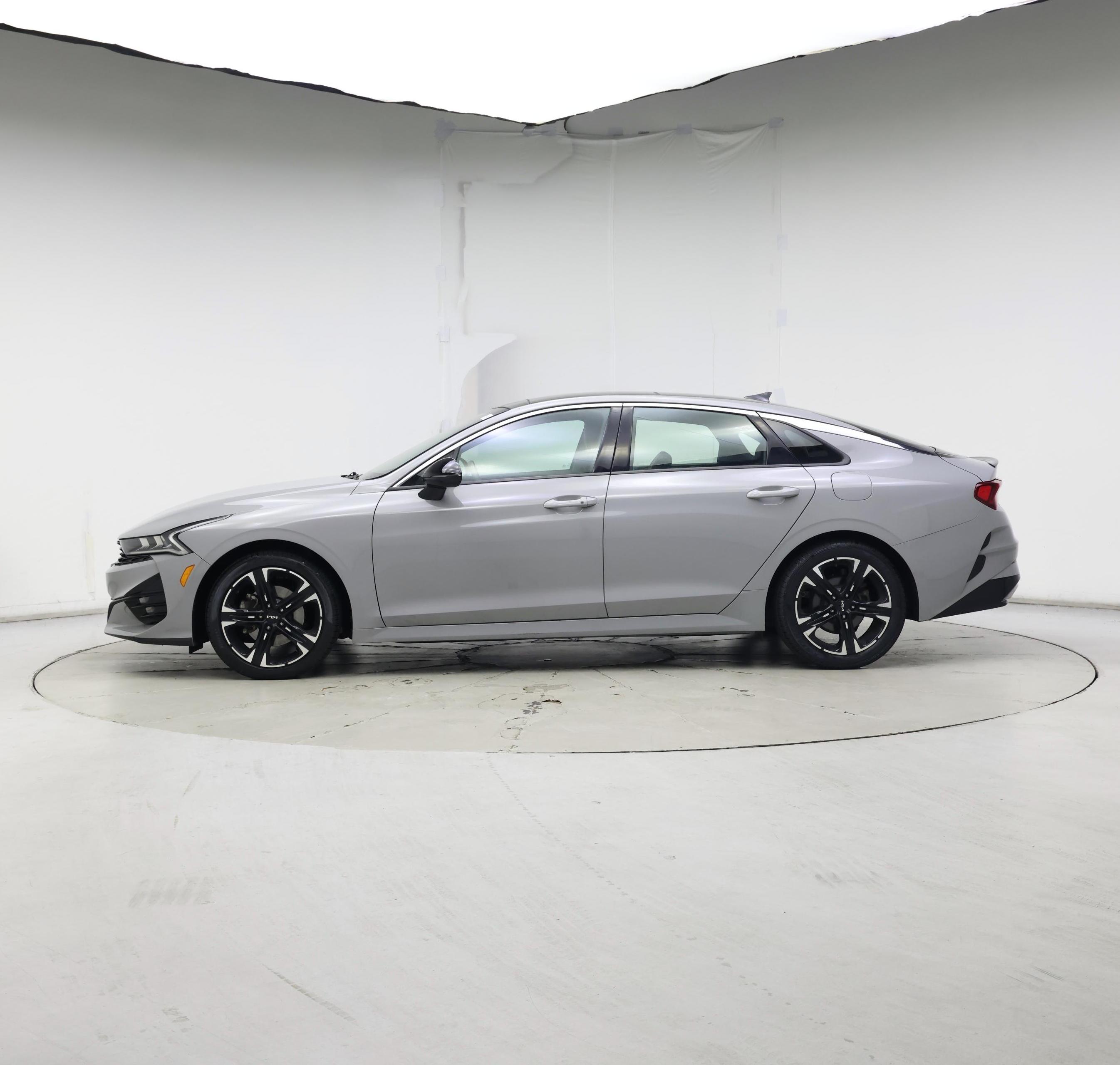 Thumbnail: 2022 Kia K5 - 3