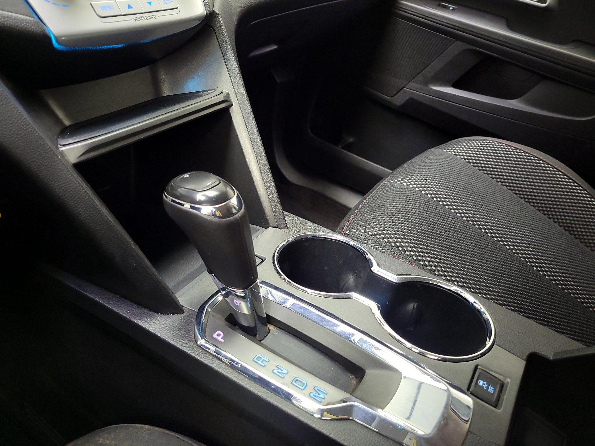 Thumbnail: 2016 Chevrolet Equinox - 16