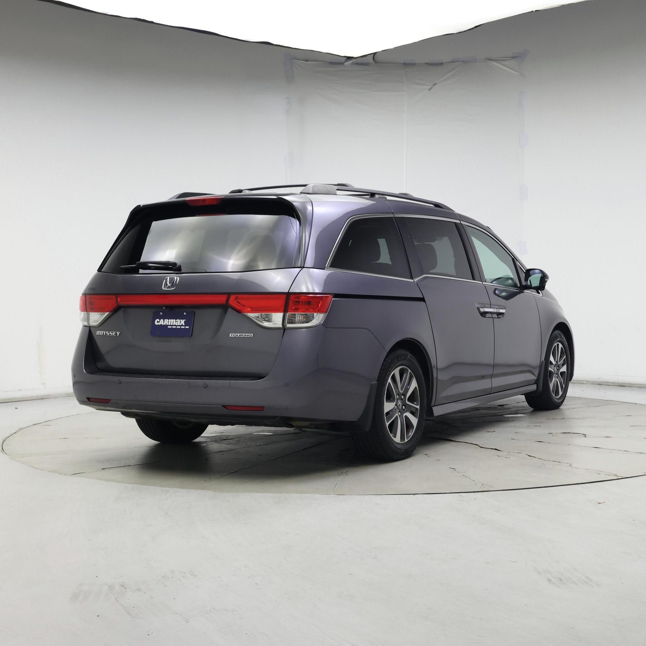 Thumbnail: 2015 Honda Odyssey - 8