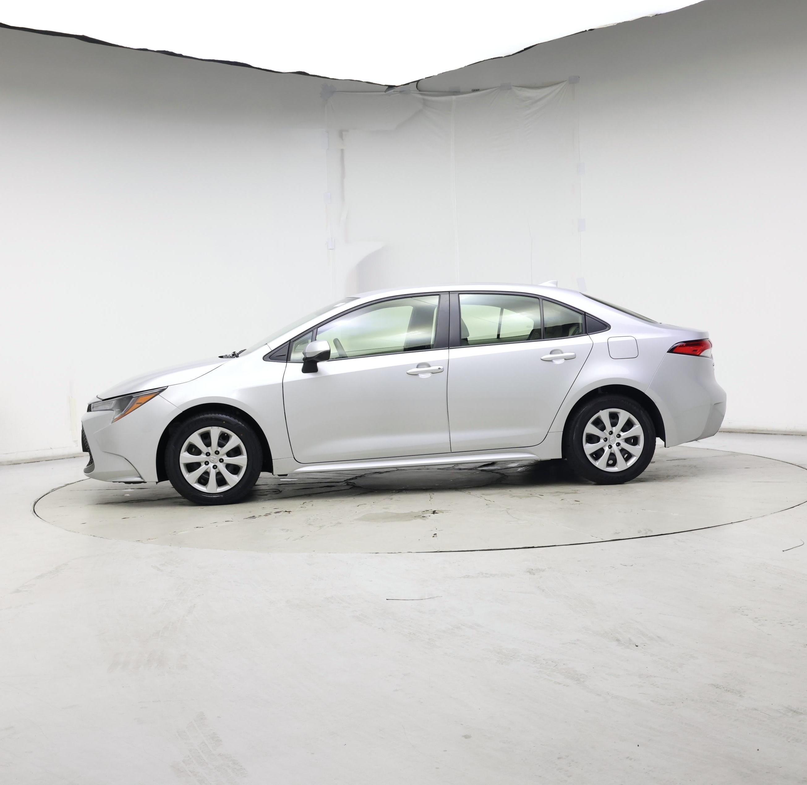 Thumbnail: 2022 Toyota Corolla - 3