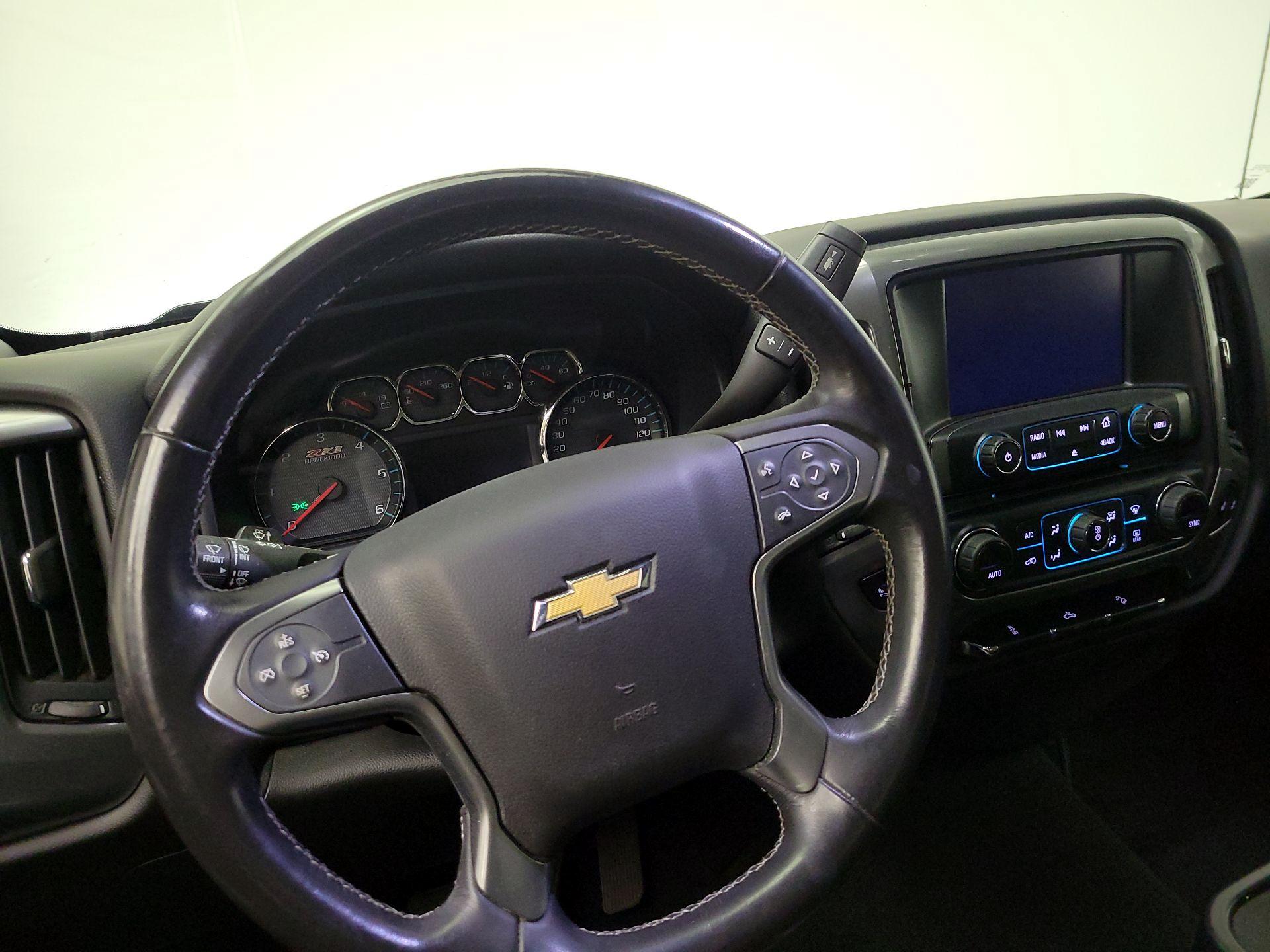 Thumbnail: 2018 Chevrolet Silverado 1500 - 10