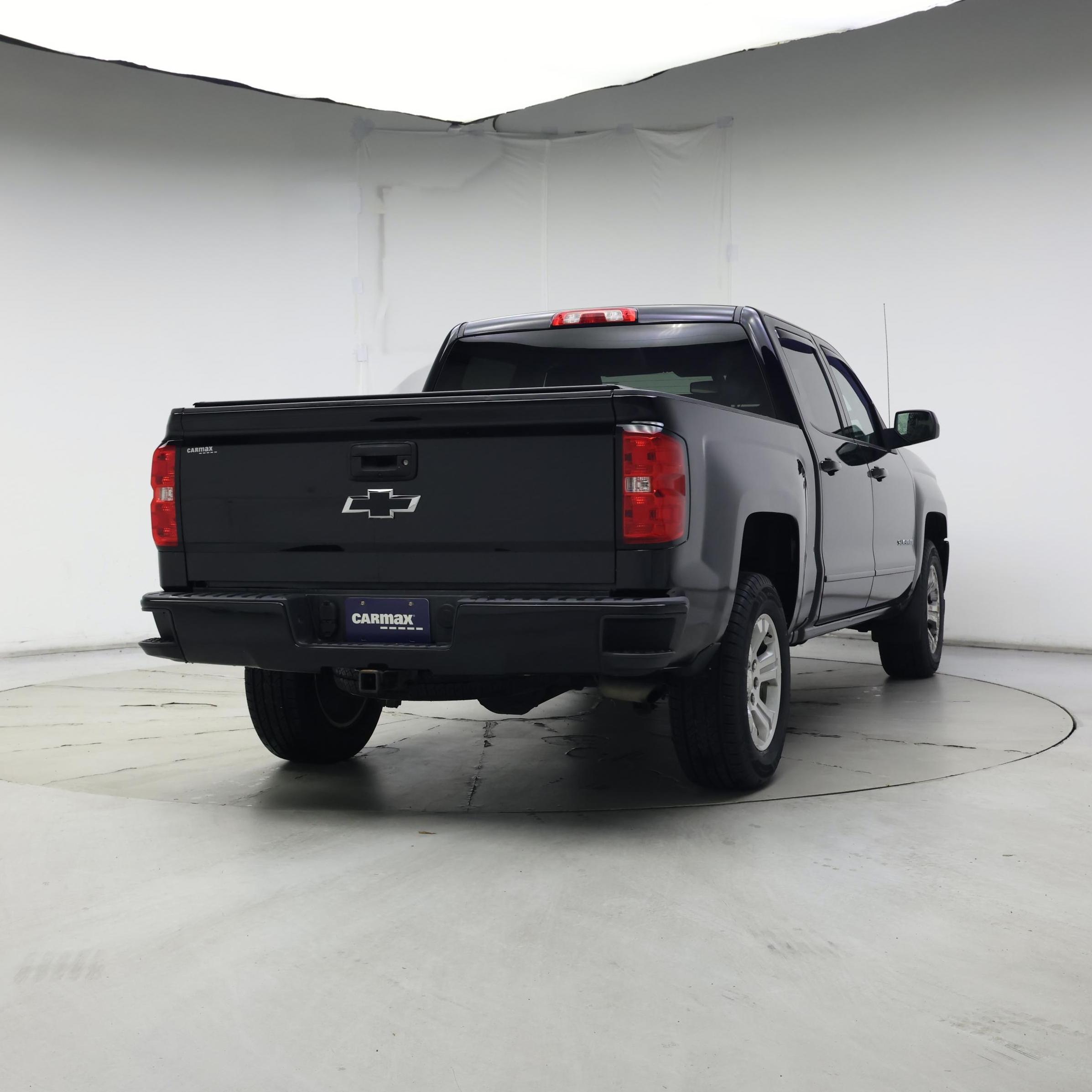 Thumbnail: 2018 Chevrolet Silverado 1500 - 8