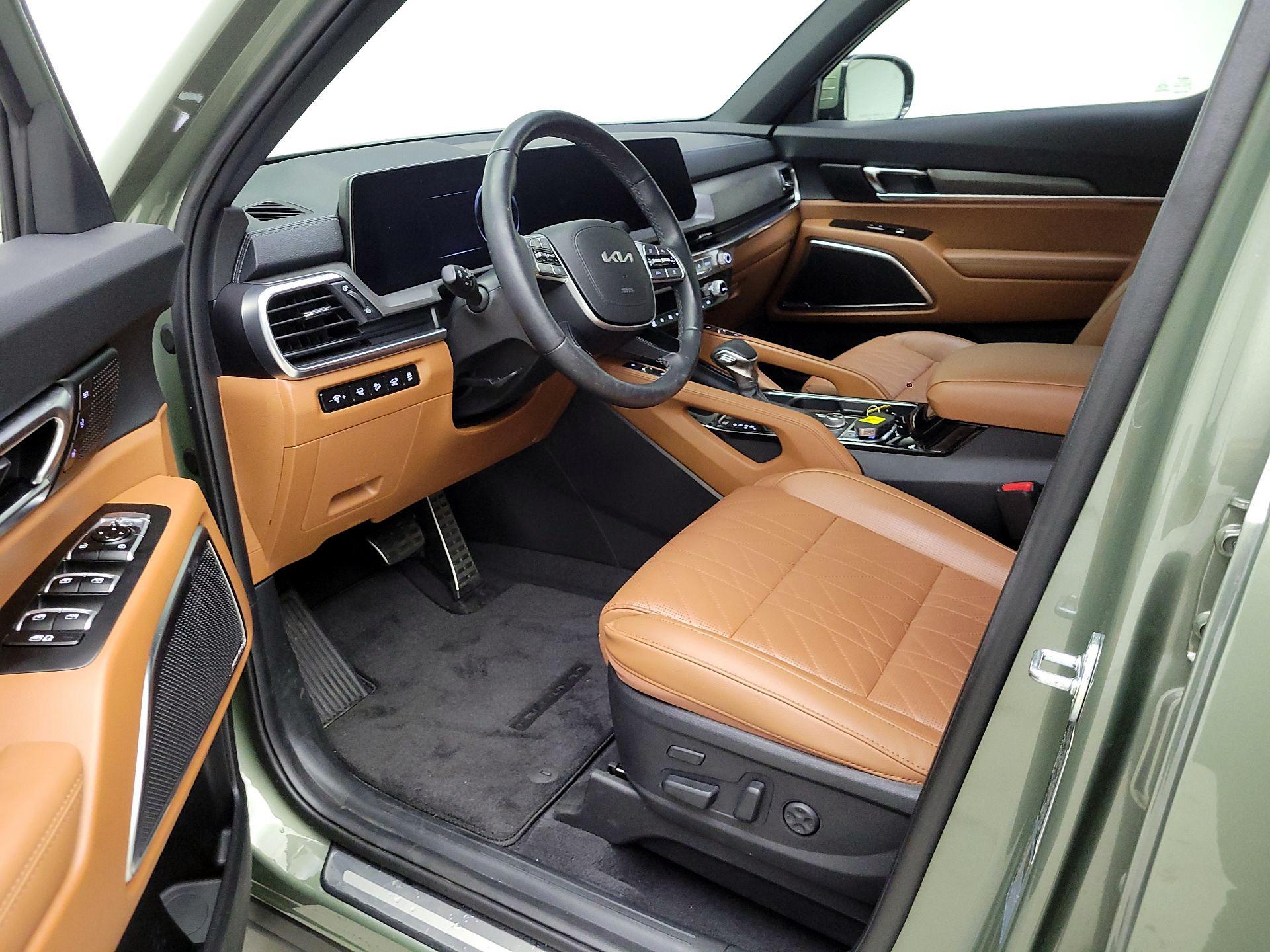 Thumbnail: 2024 Kia Telluride - 11