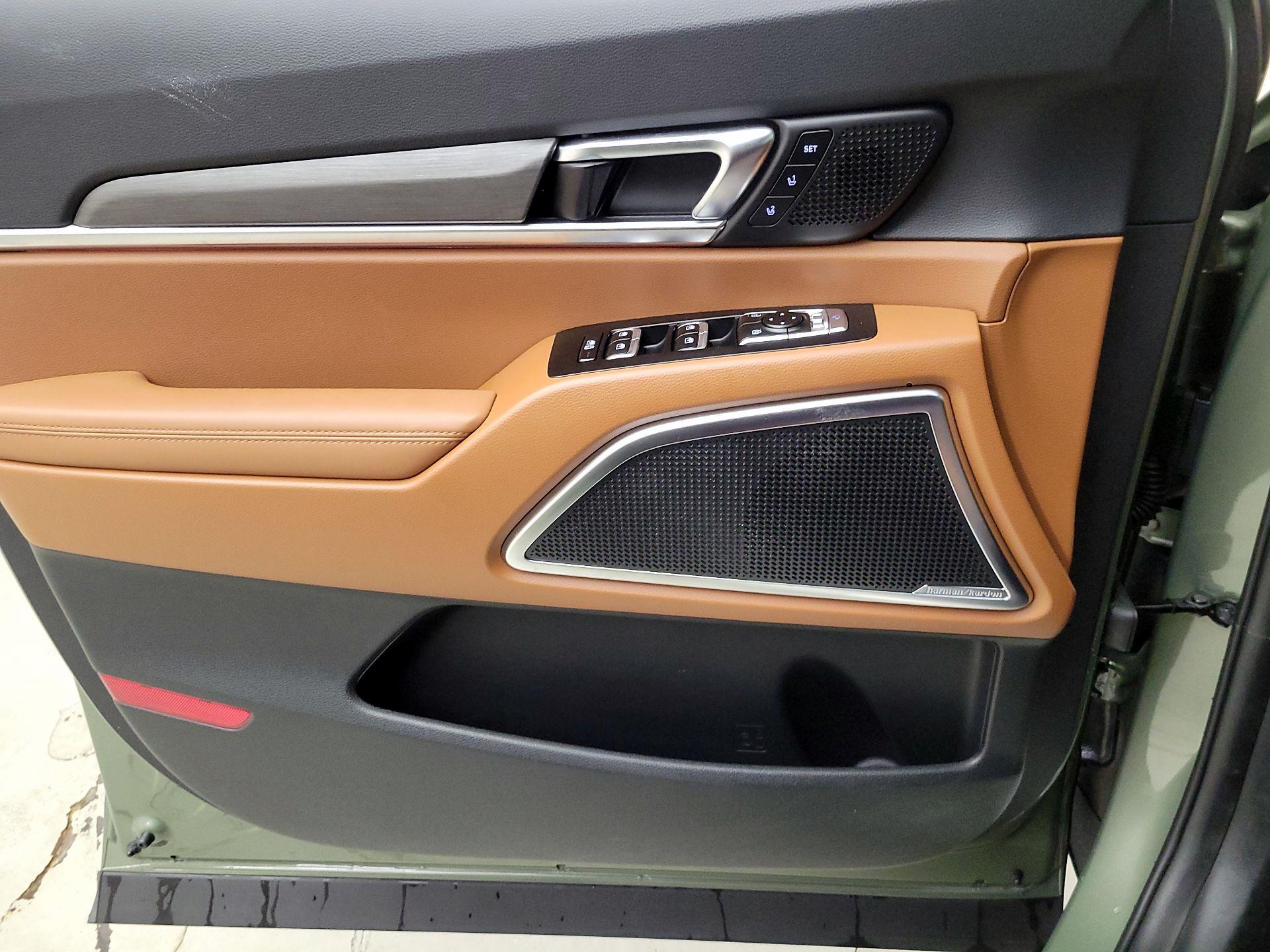 Thumbnail: 2024 Kia Telluride - 12