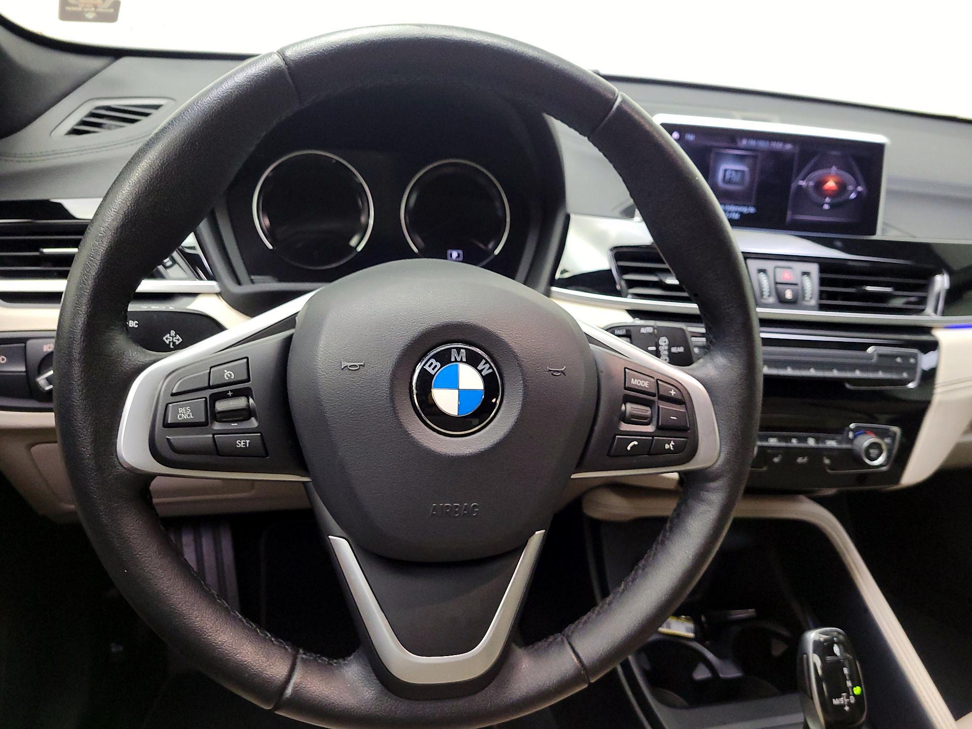 Thumbnail: 2020 BMW X1 - 10