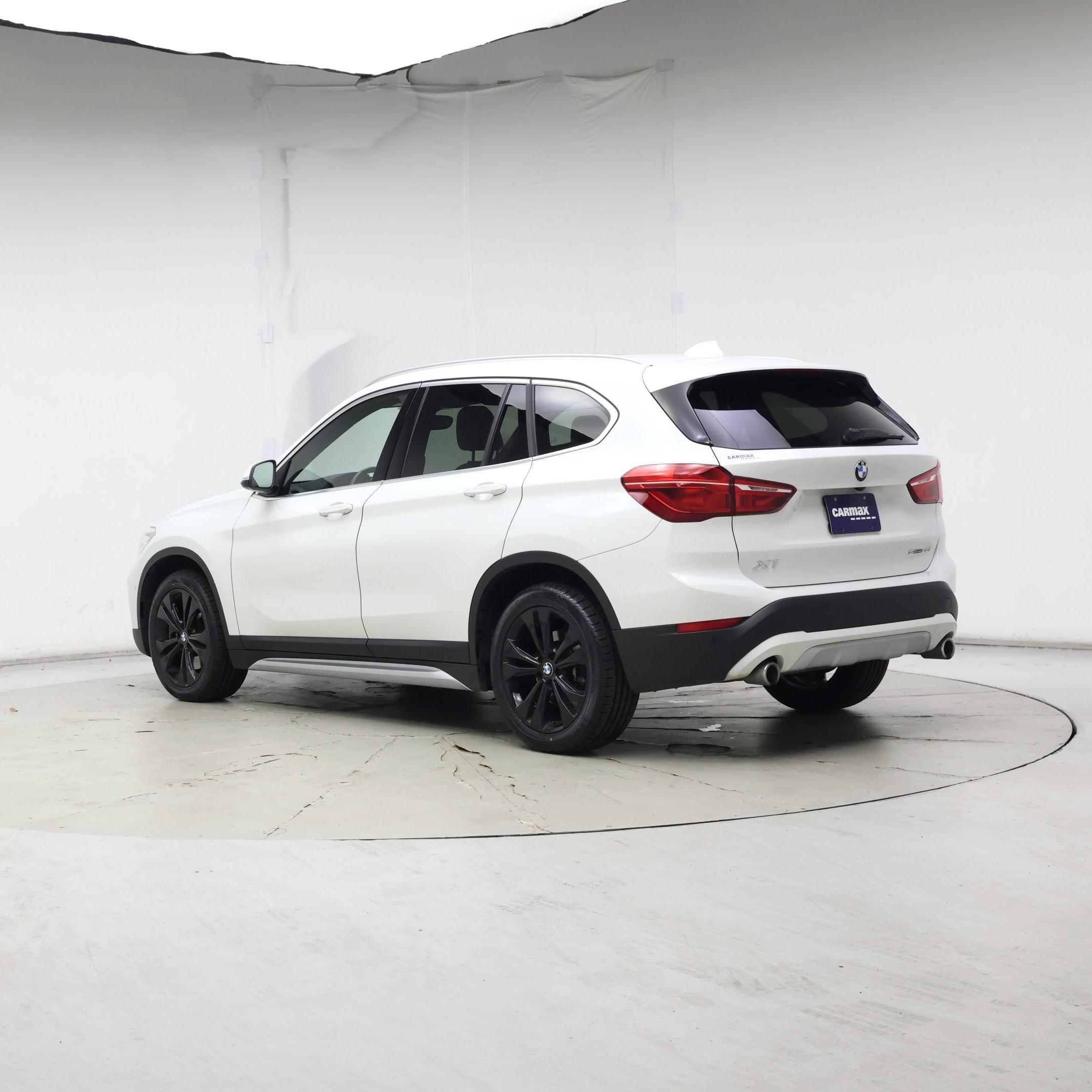 Thumbnail: 2020 BMW X1 - 2