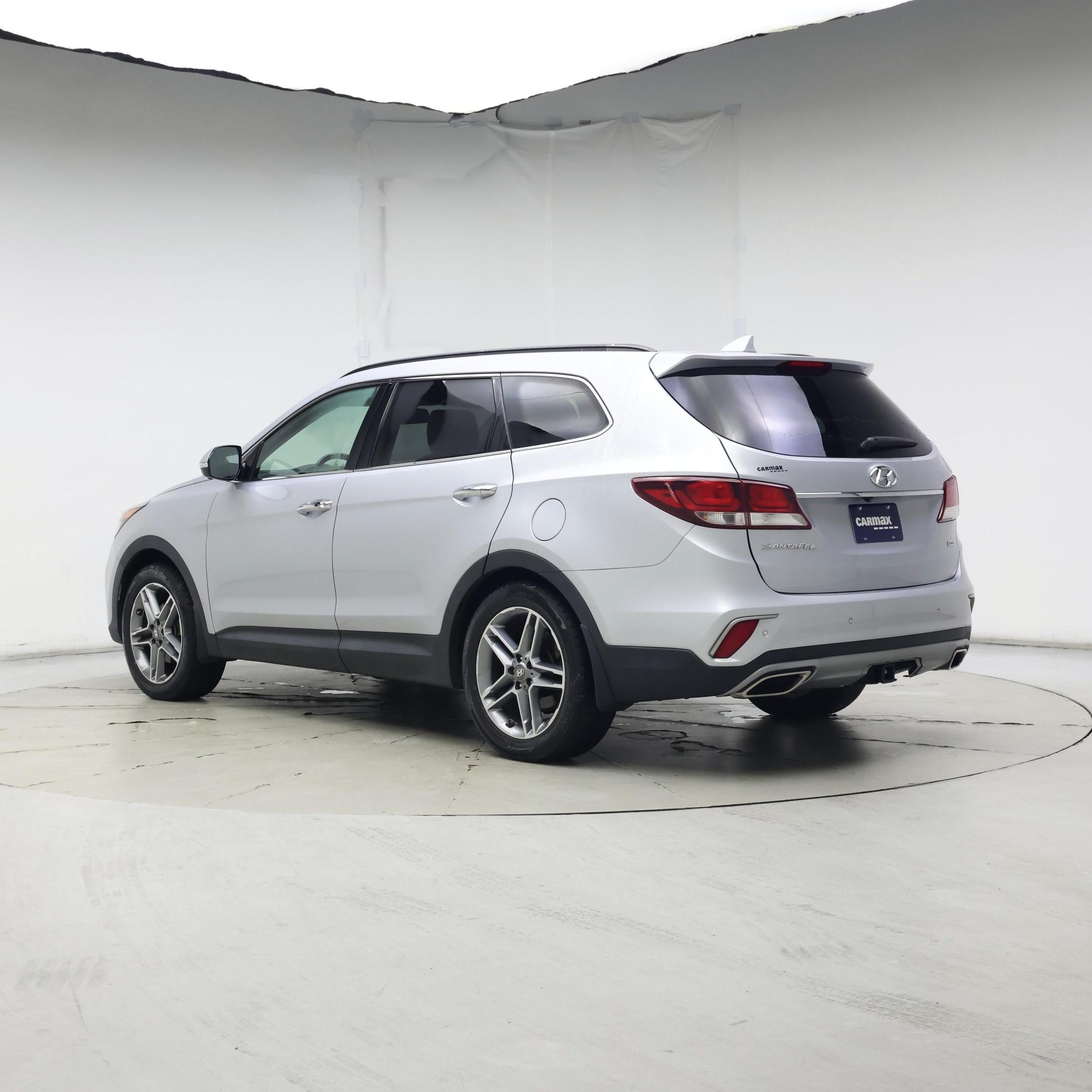 Thumbnail: 2018 Hyundai Santa Fe - 2