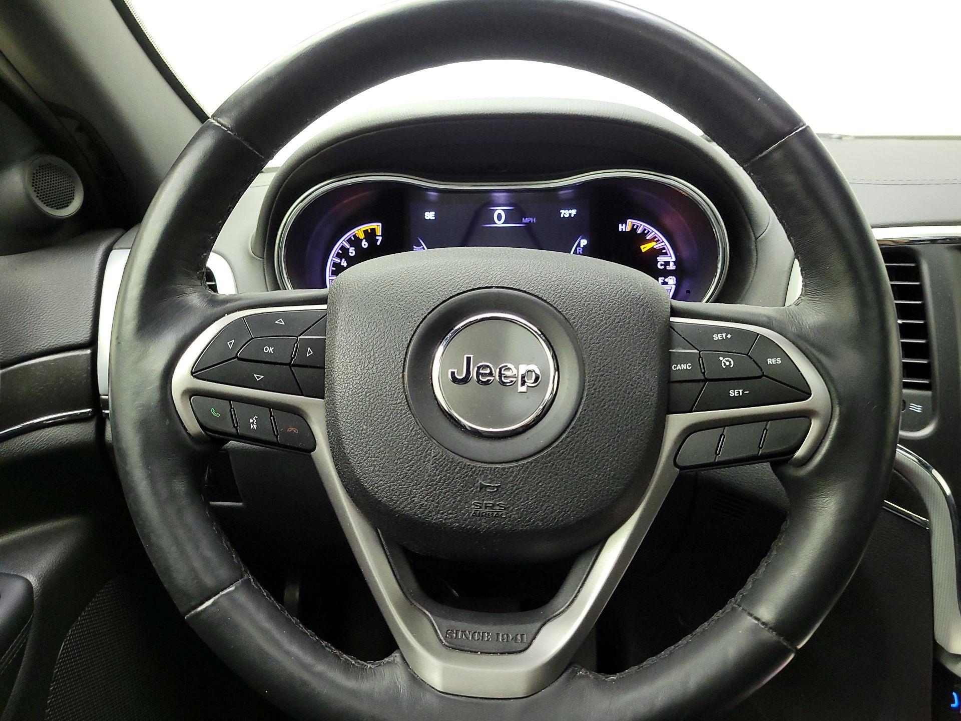 Thumbnail: 2018 Jeep Grand Cherokee - 10