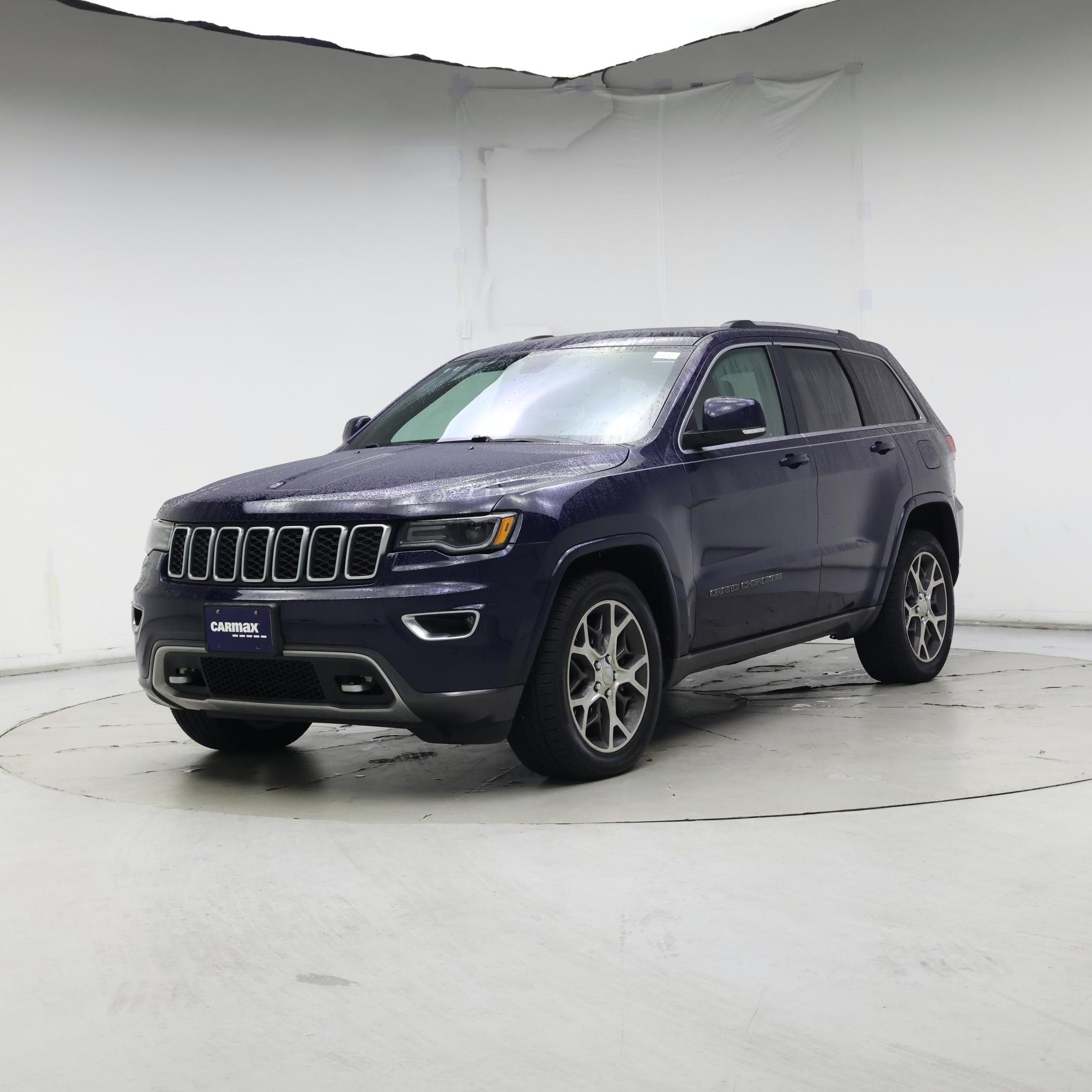 Thumbnail: 2018 Jeep Grand Cherokee - 4