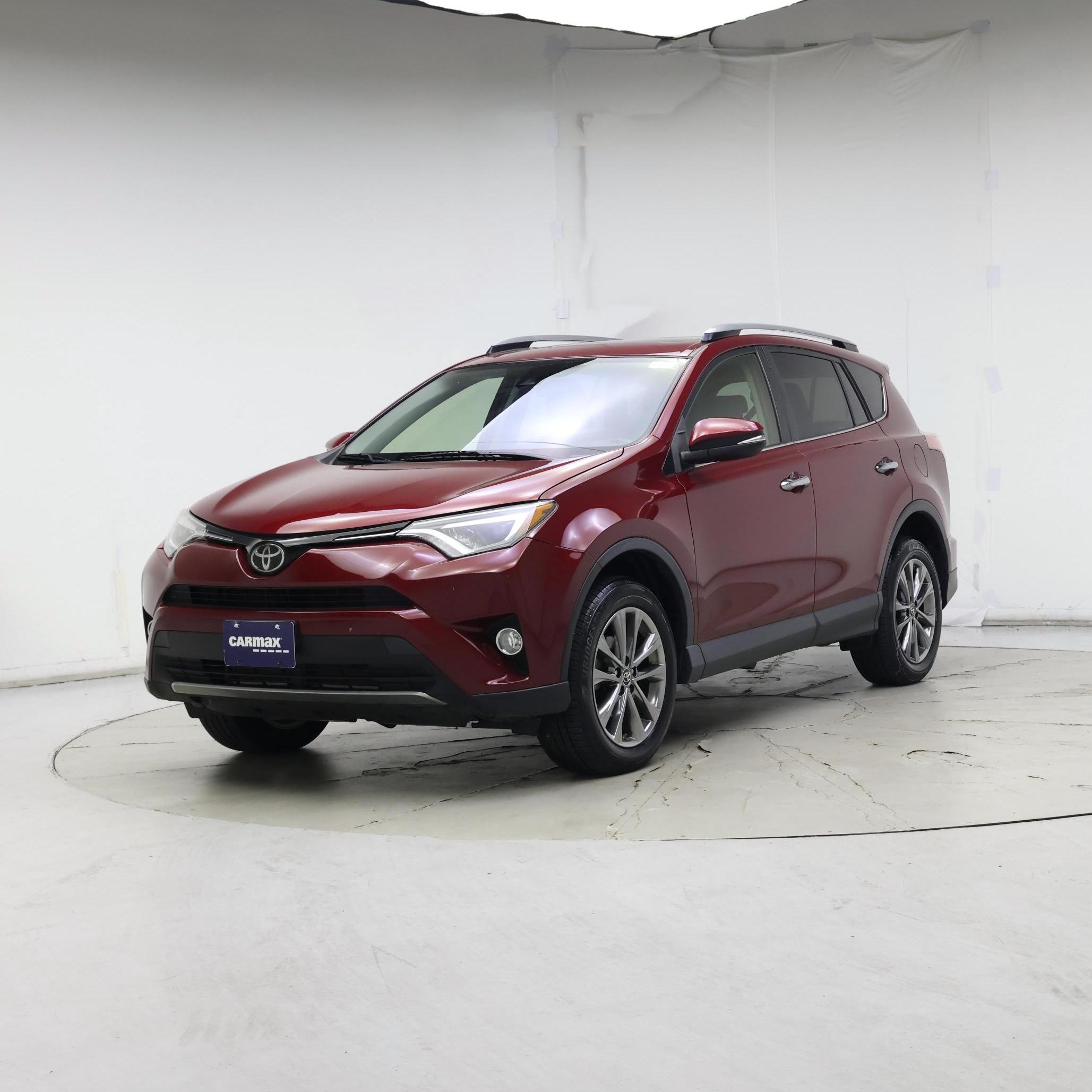 Thumbnail: 2018 Toyota RAV4 - 4