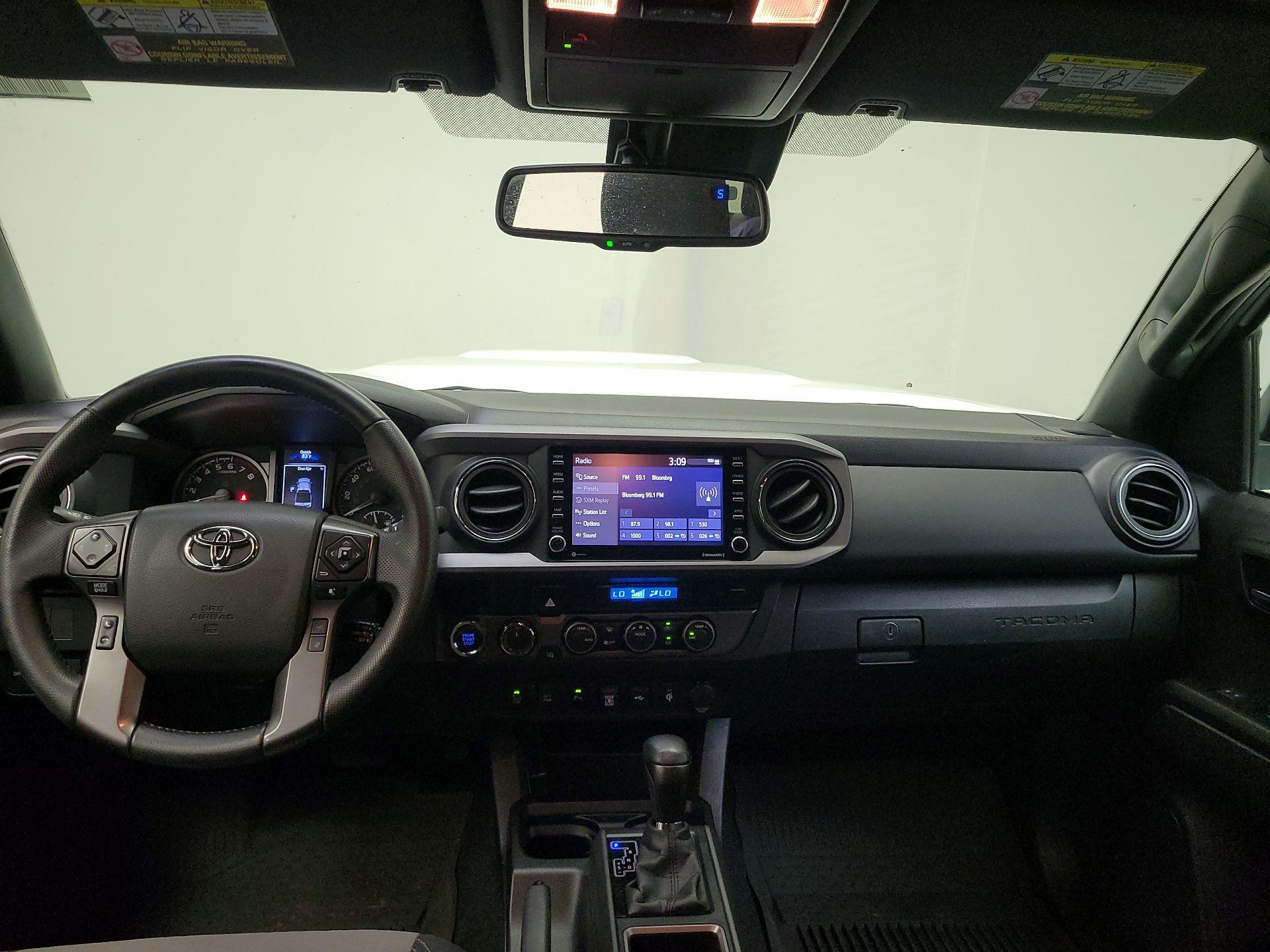 Thumbnail: 2022 Toyota Tacoma - 9