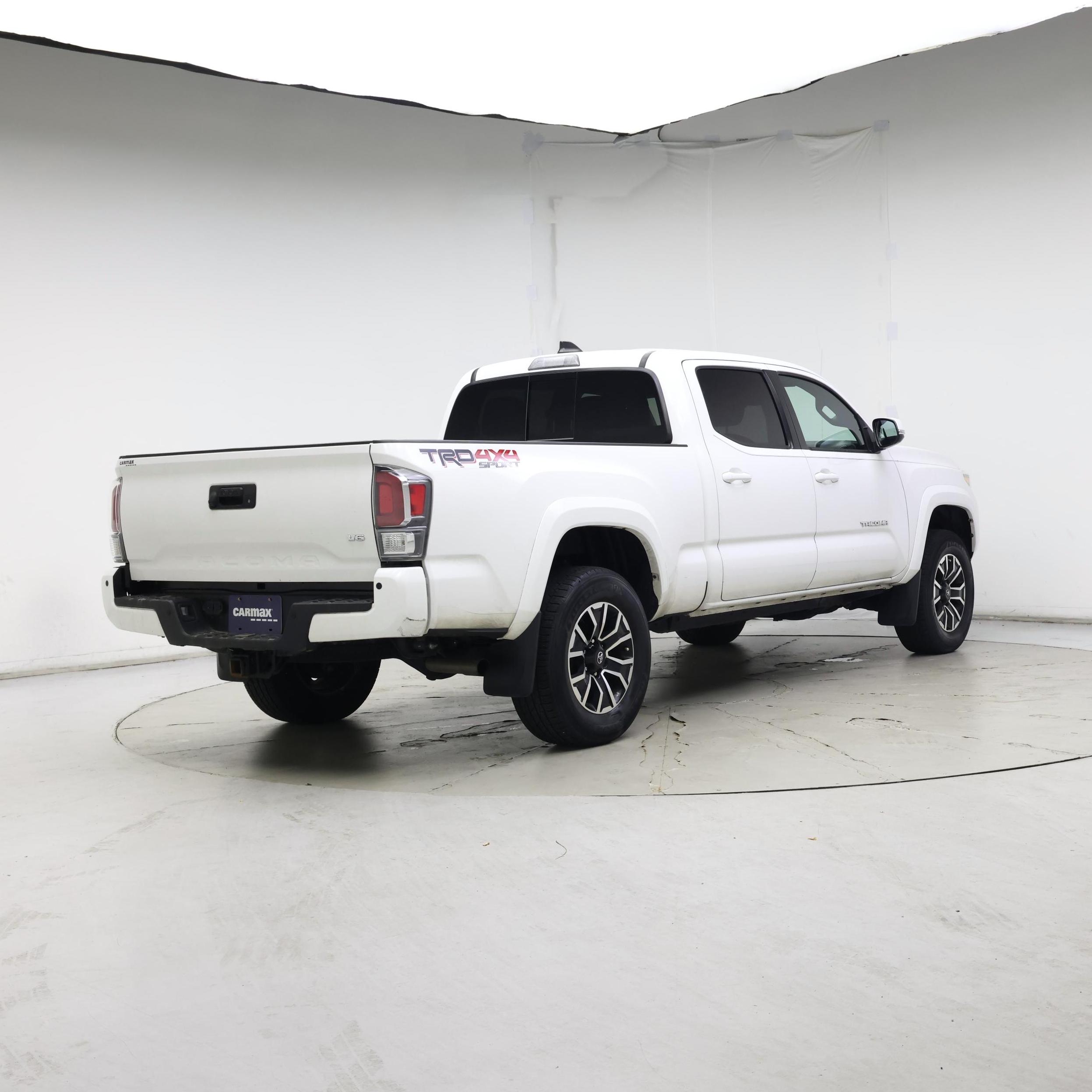 Thumbnail: 2022 Toyota Tacoma - 8