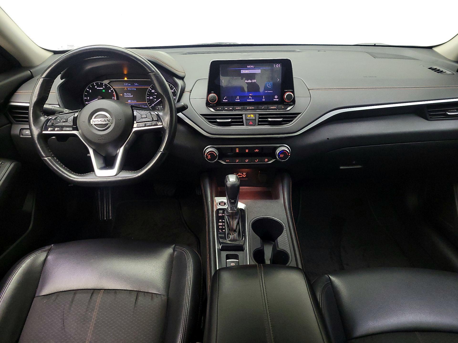 Thumbnail: 2019 Nissan Altima - 9