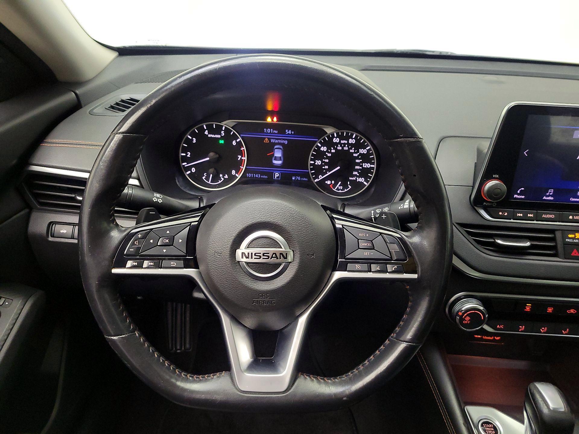 Thumbnail: 2019 Nissan Altima - 10