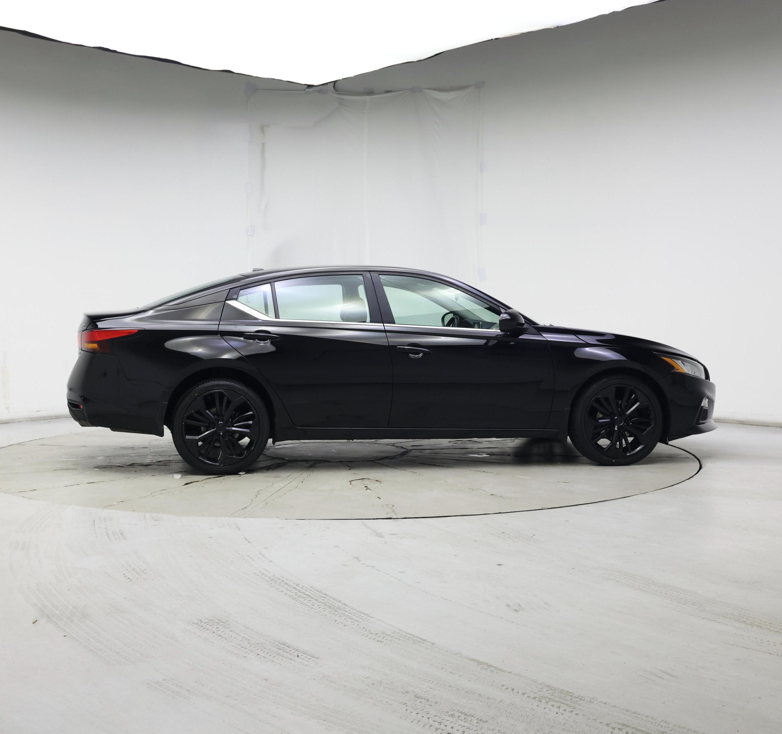 Thumbnail: 2019 Nissan Altima - 7
