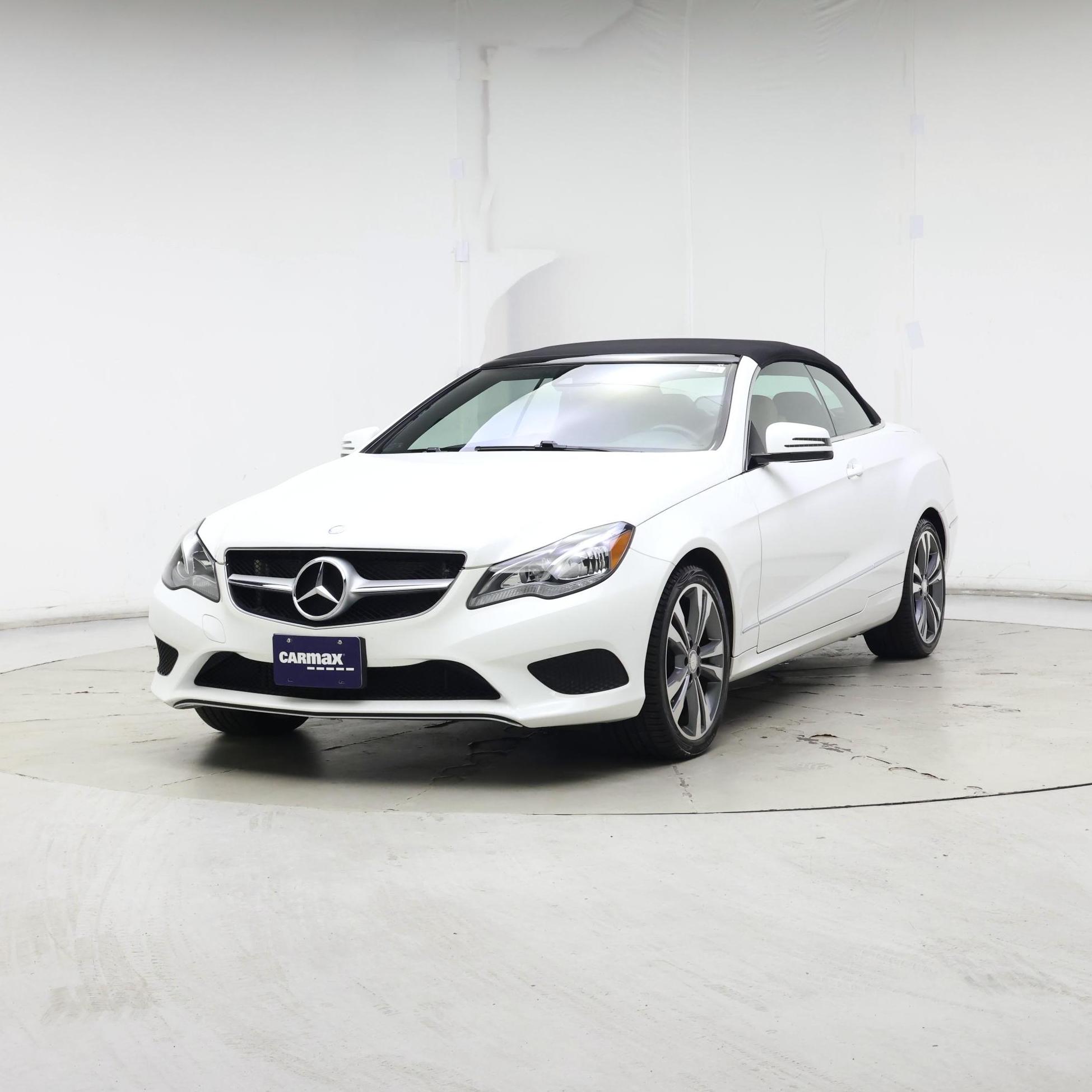 Thumbnail: 2016 Mercedes-Benz E-Class - 4