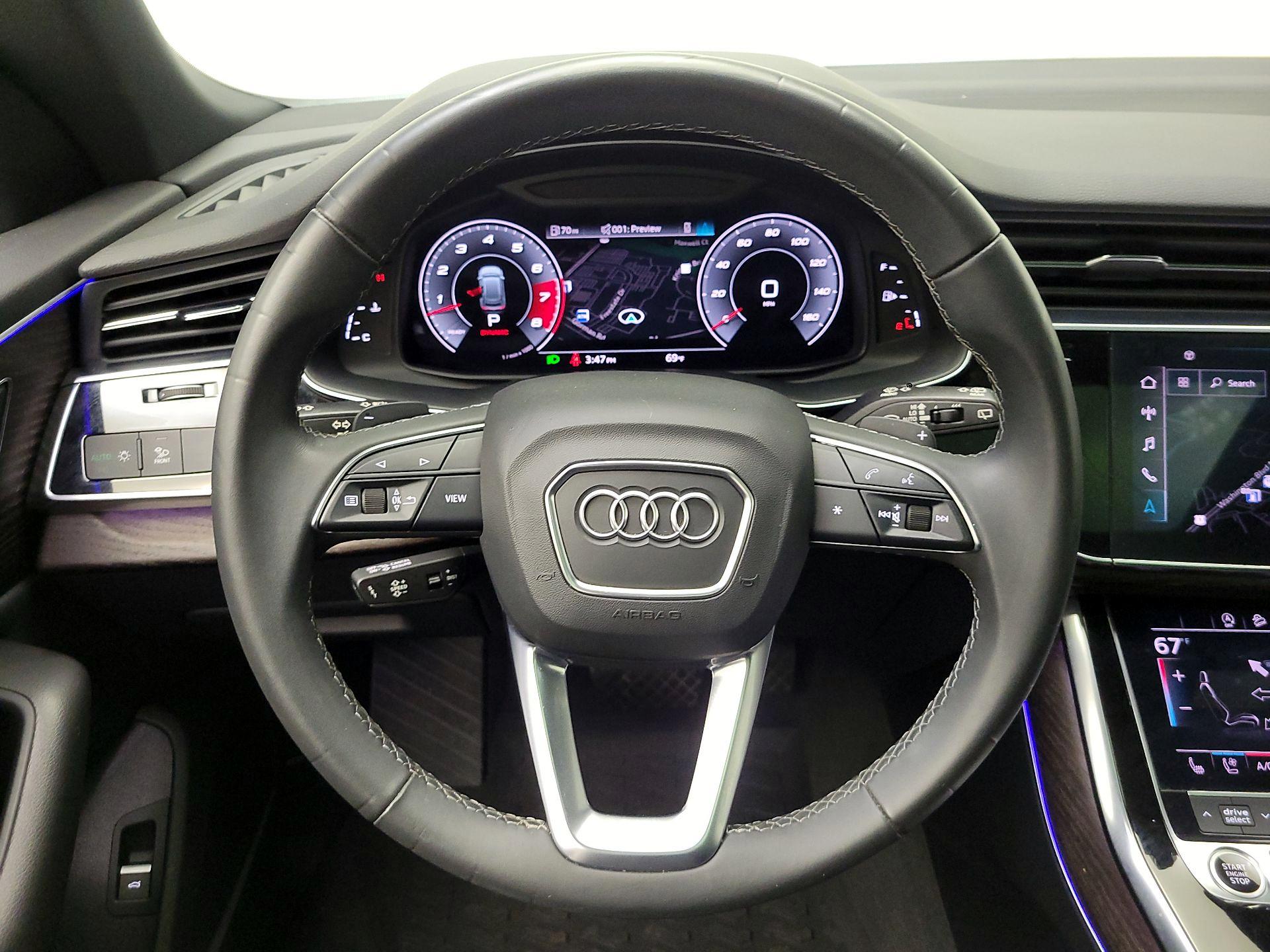 Thumbnail: 2021 Audi Q8 - 10