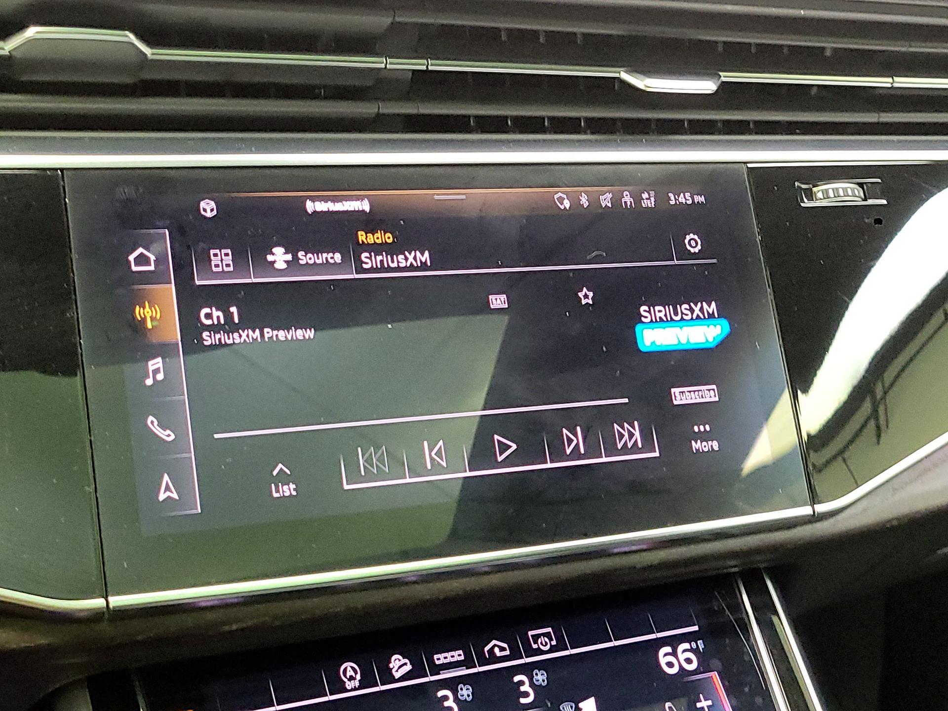 Thumbnail: 2021 Audi Q8 - 16