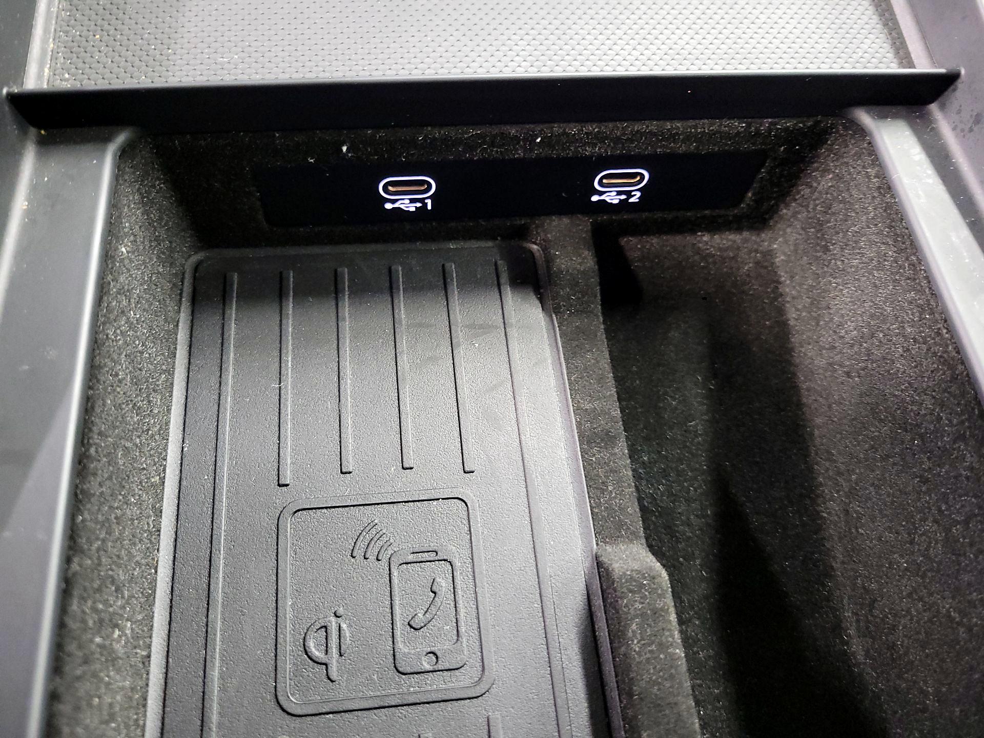 Thumbnail: 2021 Audi Q8 - 19