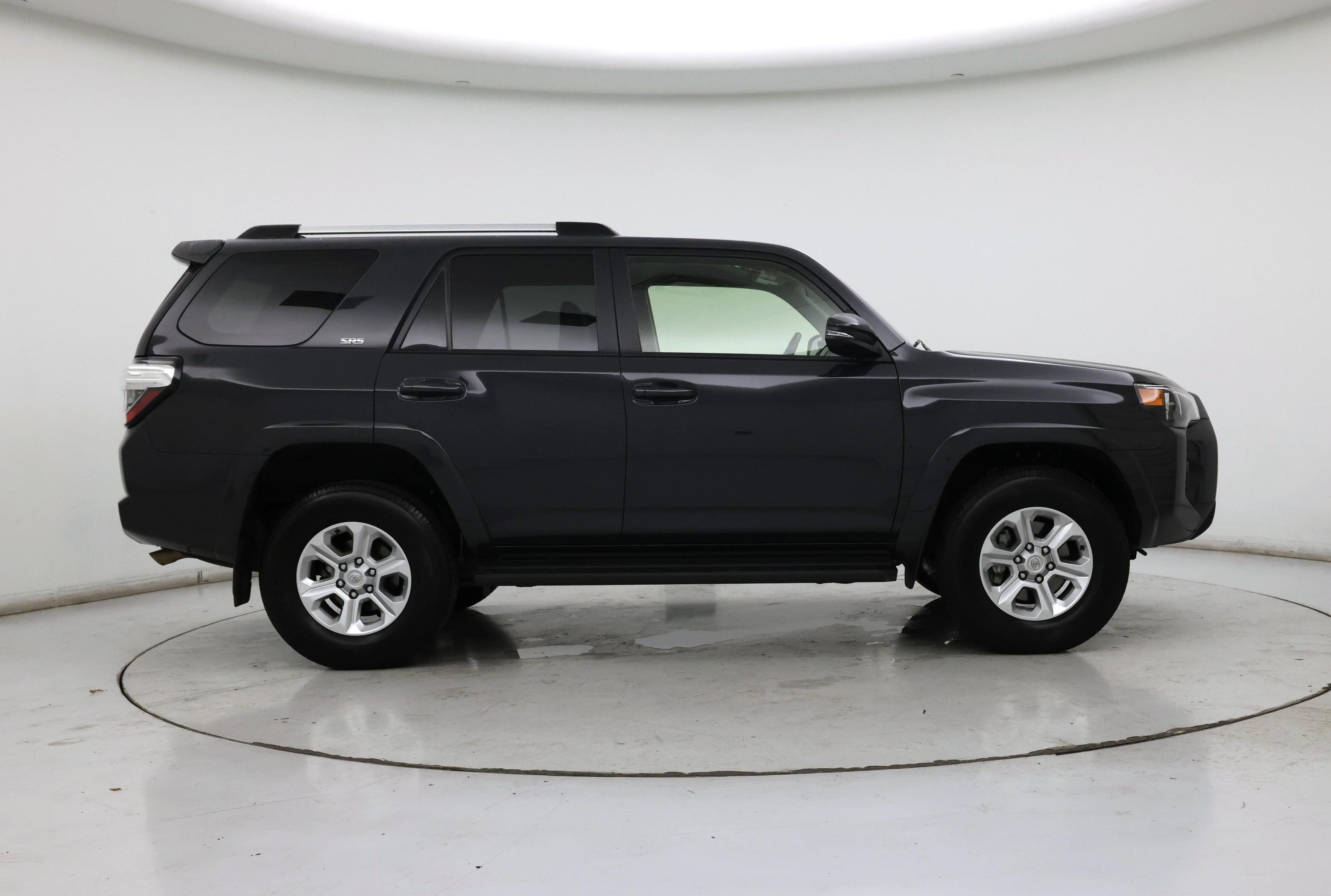 Thumbnail: 2024 Toyota 4Runner - 7