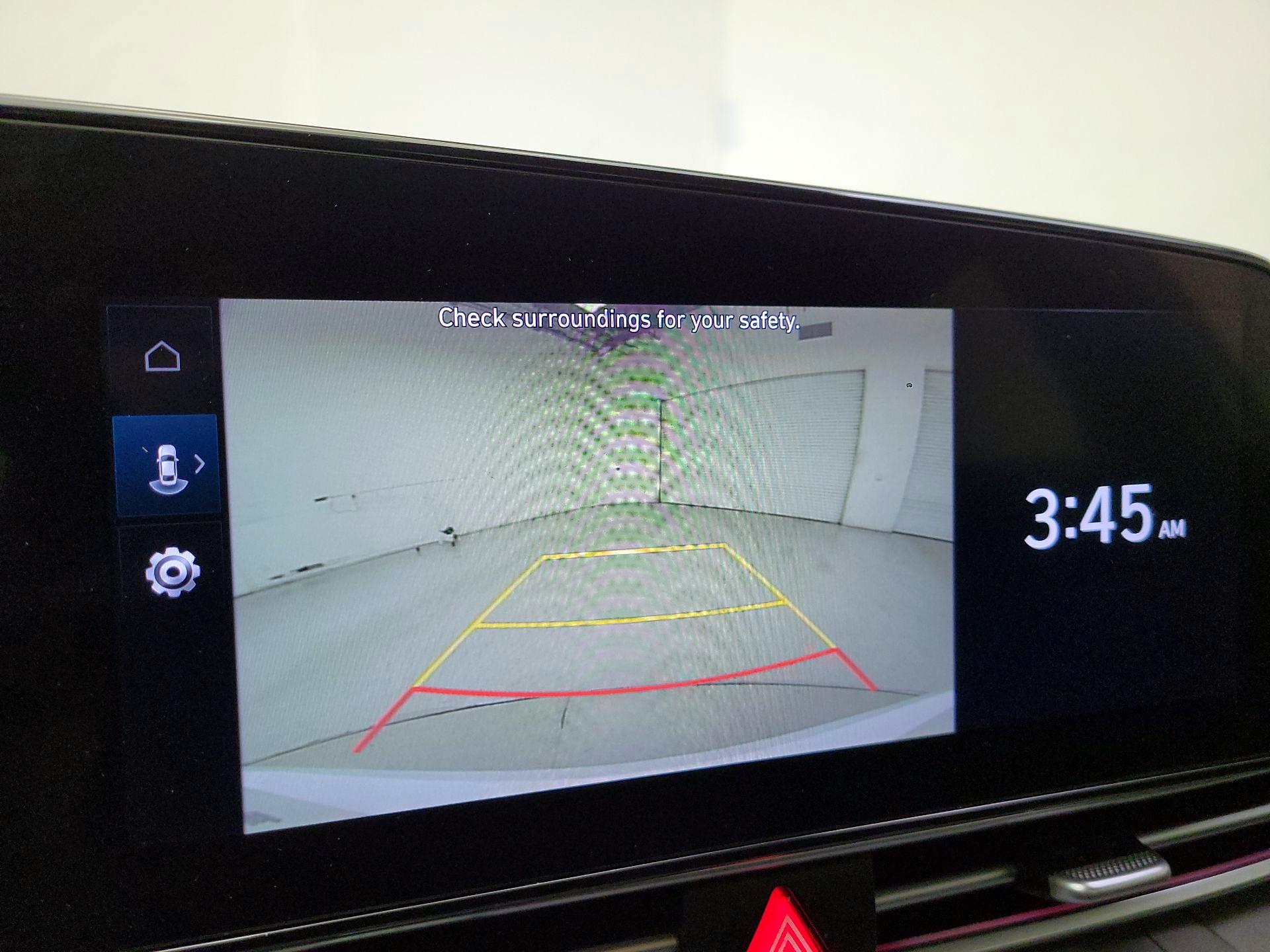 Thumbnail: 2024 Hyundai Elantra - 15