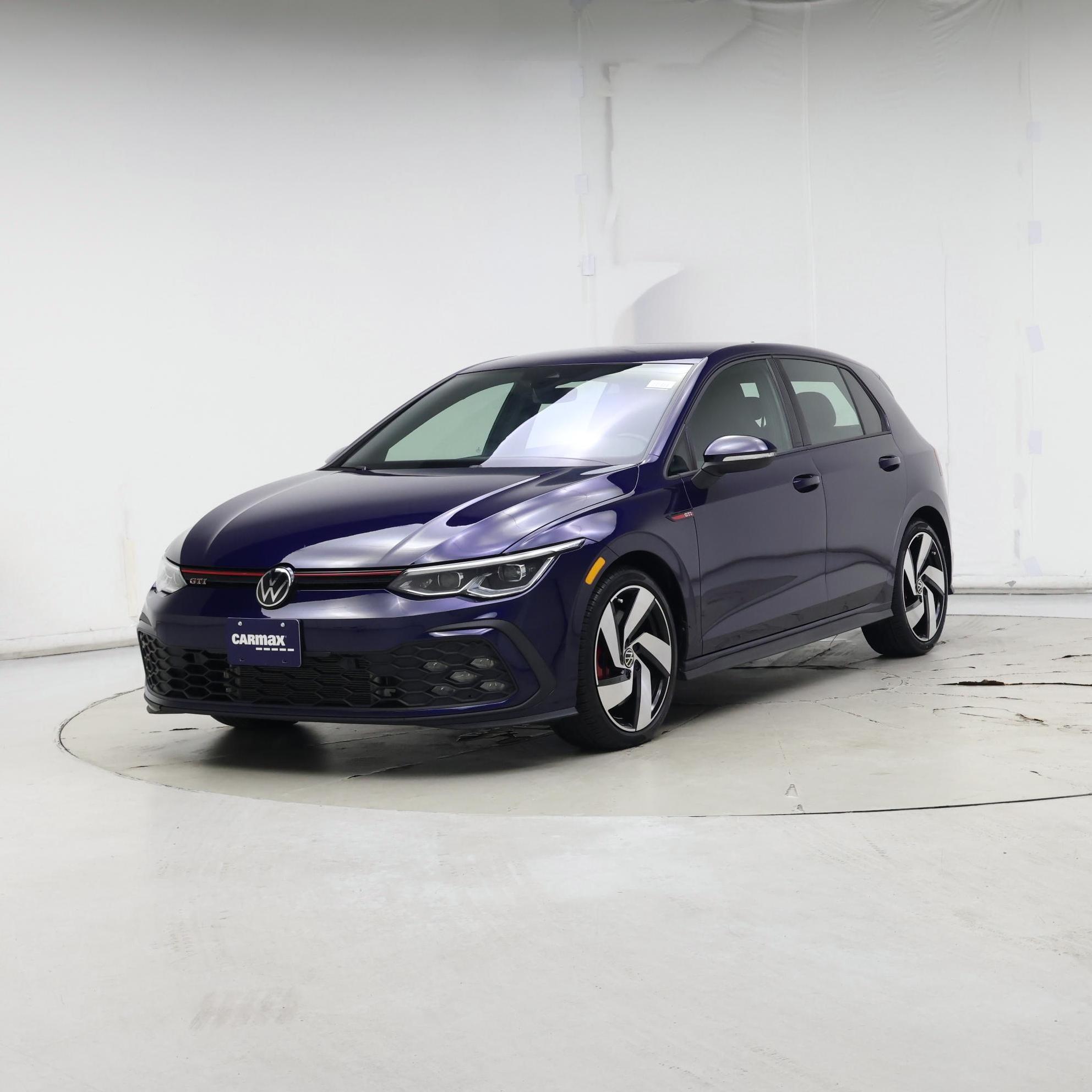 Thumbnail: 2023 Volkswagen Golf - 4