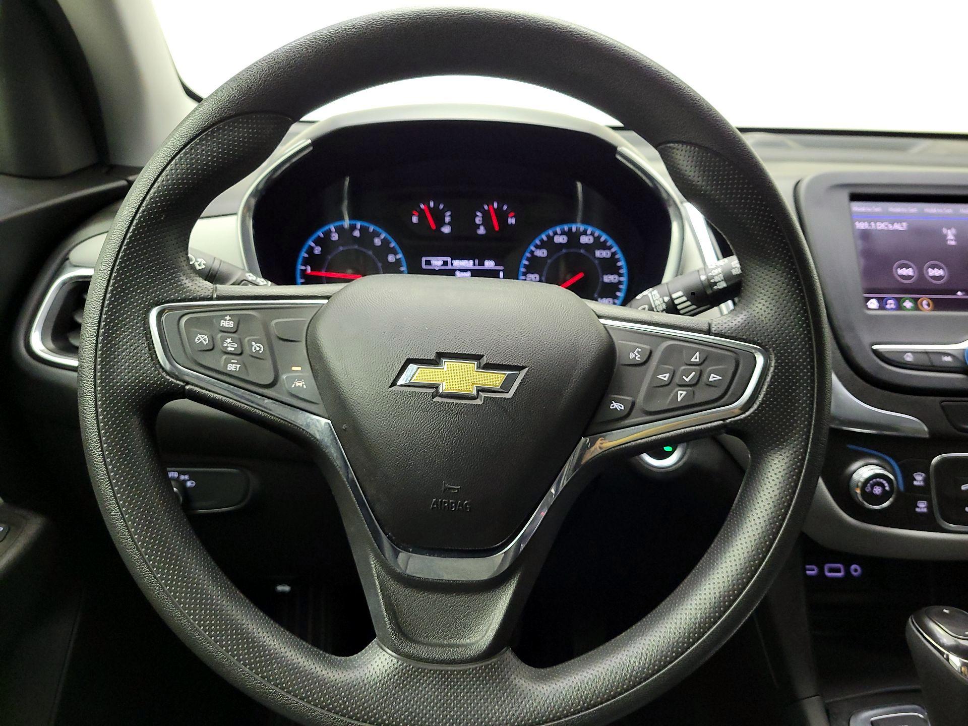 Thumbnail: 2020 Chevrolet Equinox - 10