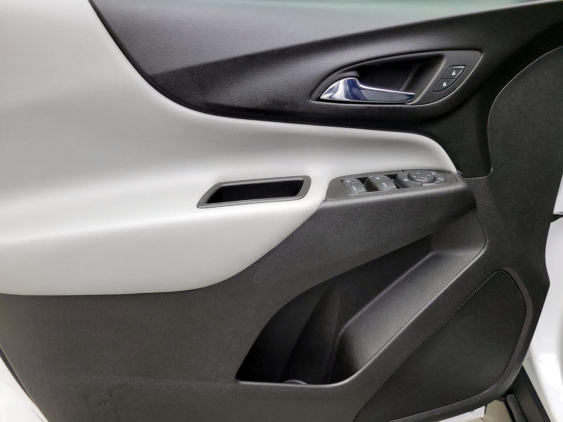 Thumbnail: 2020 Chevrolet Equinox - 12