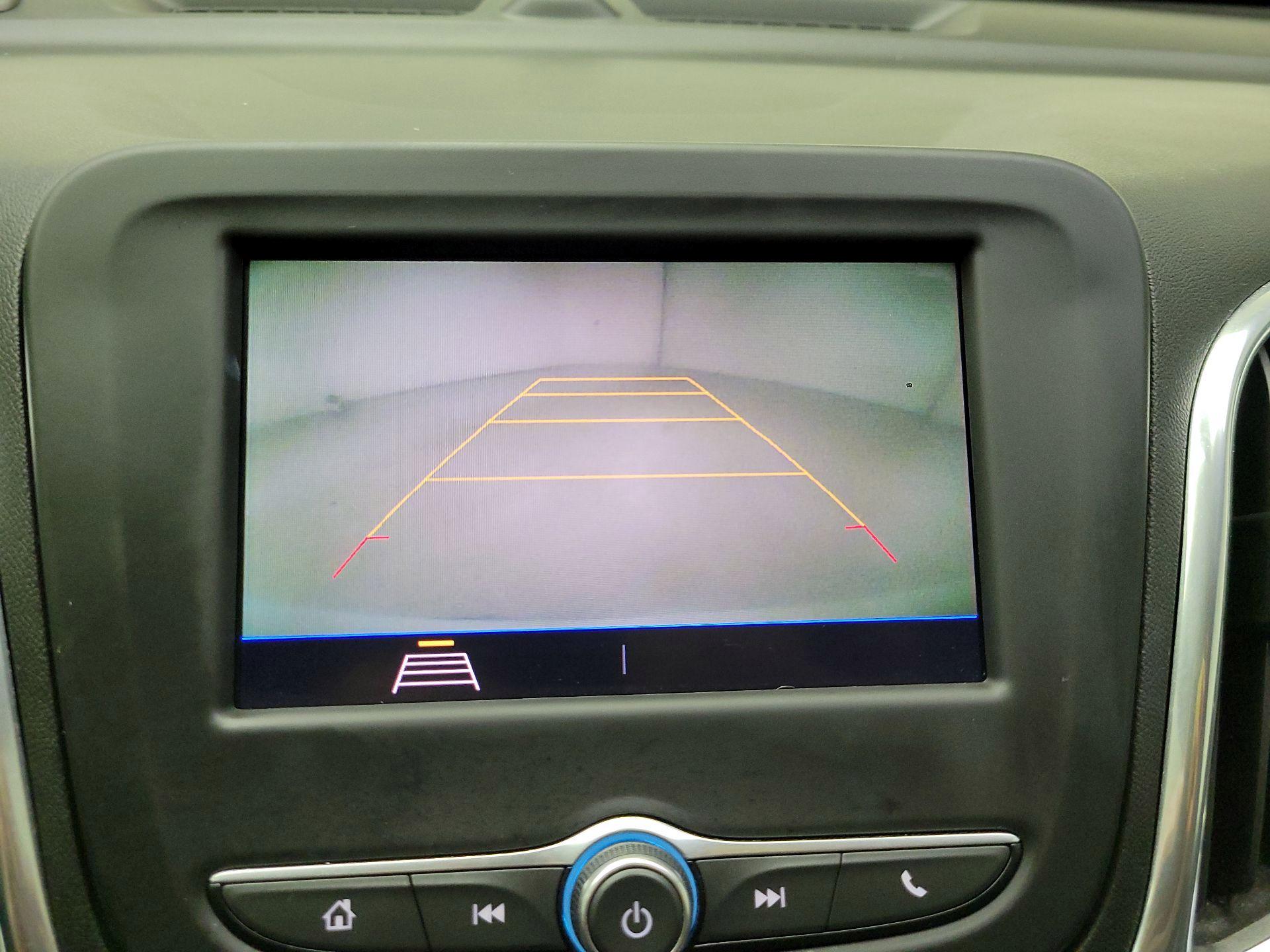 Thumbnail: 2020 Chevrolet Equinox - 15