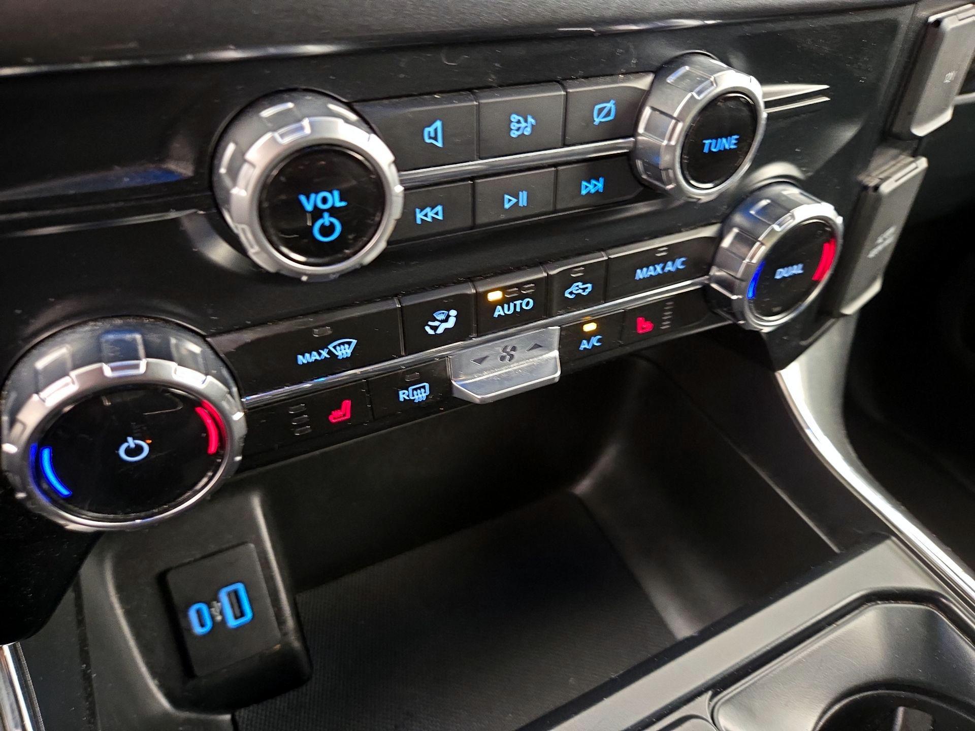 Thumbnail: 2023 Ford F-150 - 17