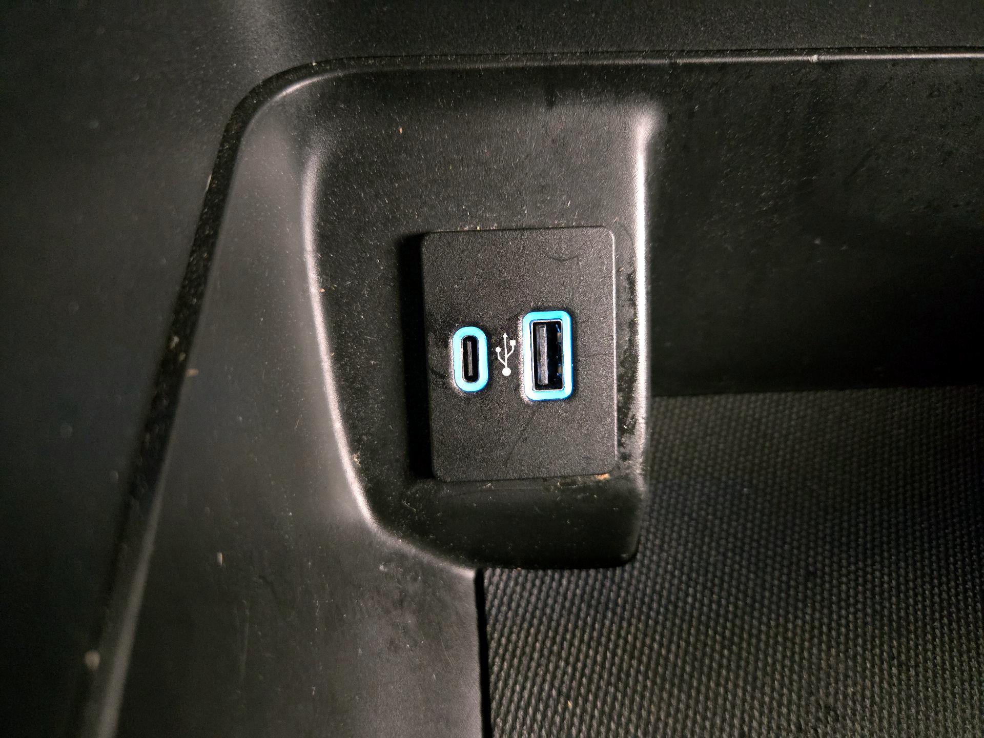 Thumbnail: 2023 Ford F-150 - 19