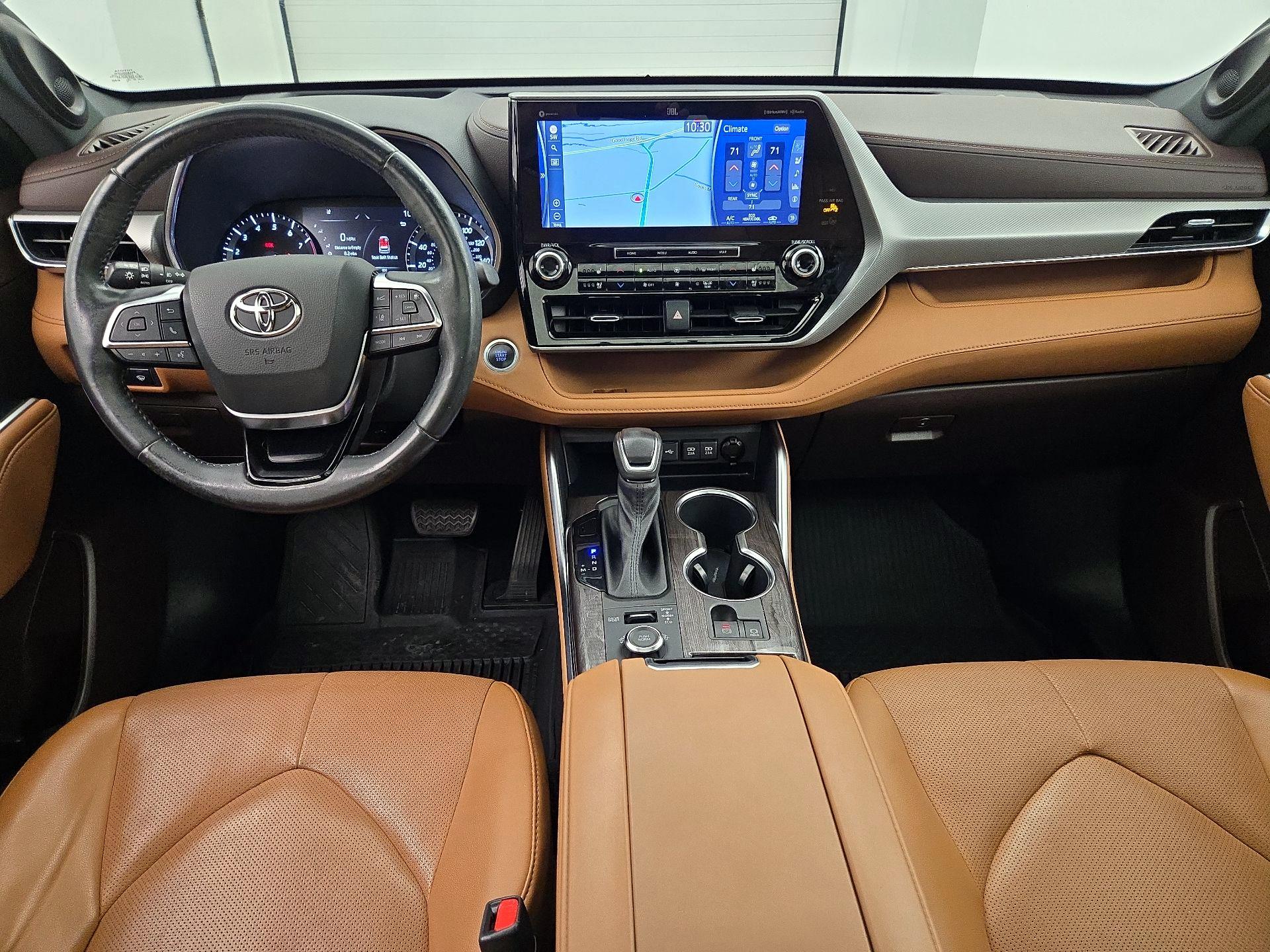 Thumbnail: 2021 Toyota Highlander - 9