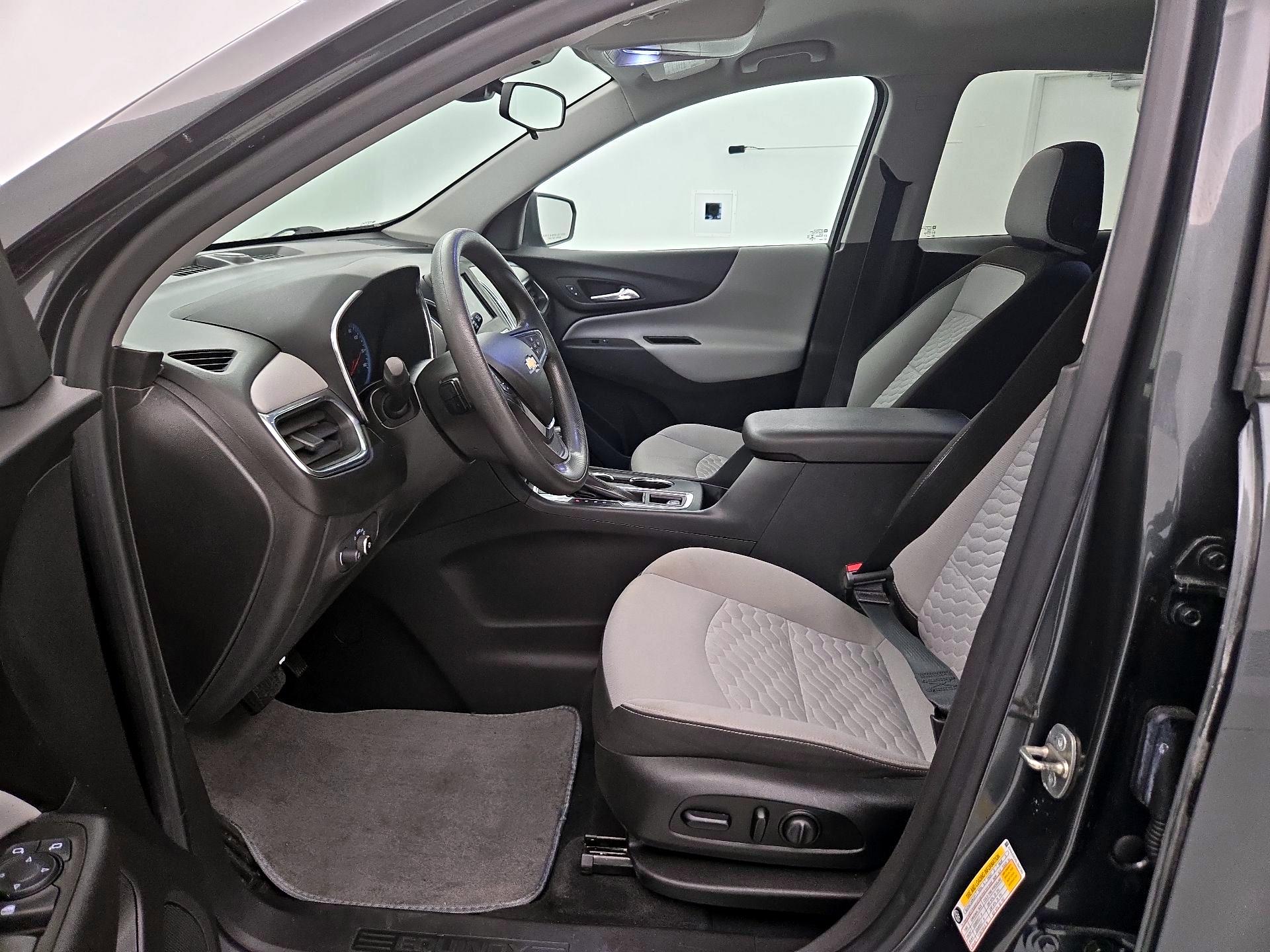 Thumbnail: 2020 Chevrolet Equinox - 11