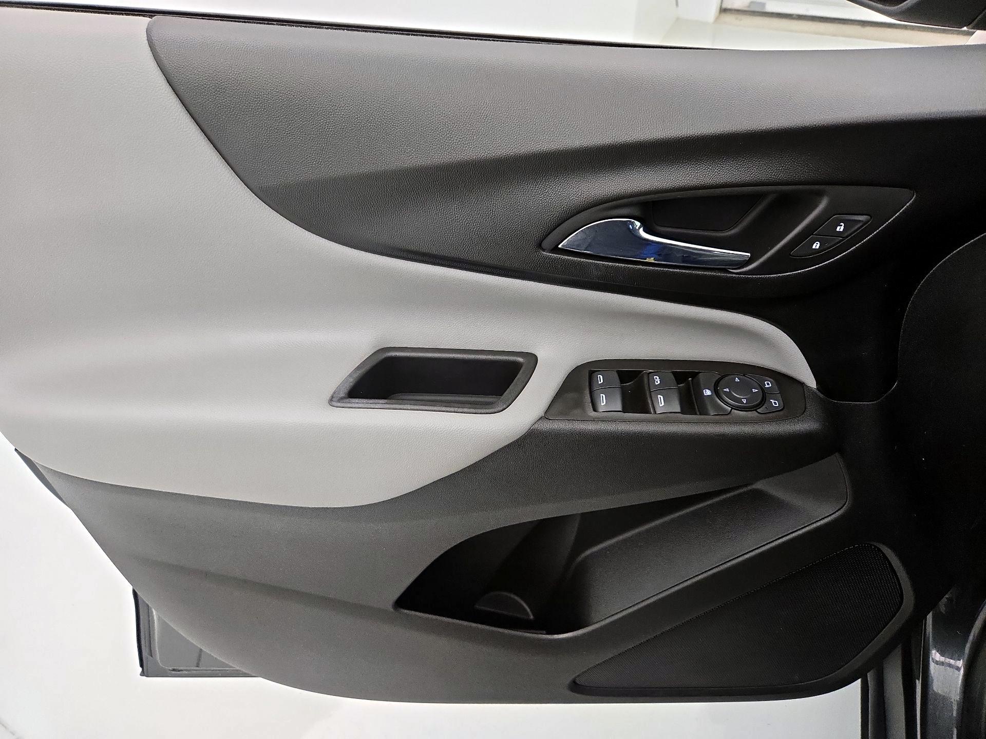 Thumbnail: 2020 Chevrolet Equinox - 12