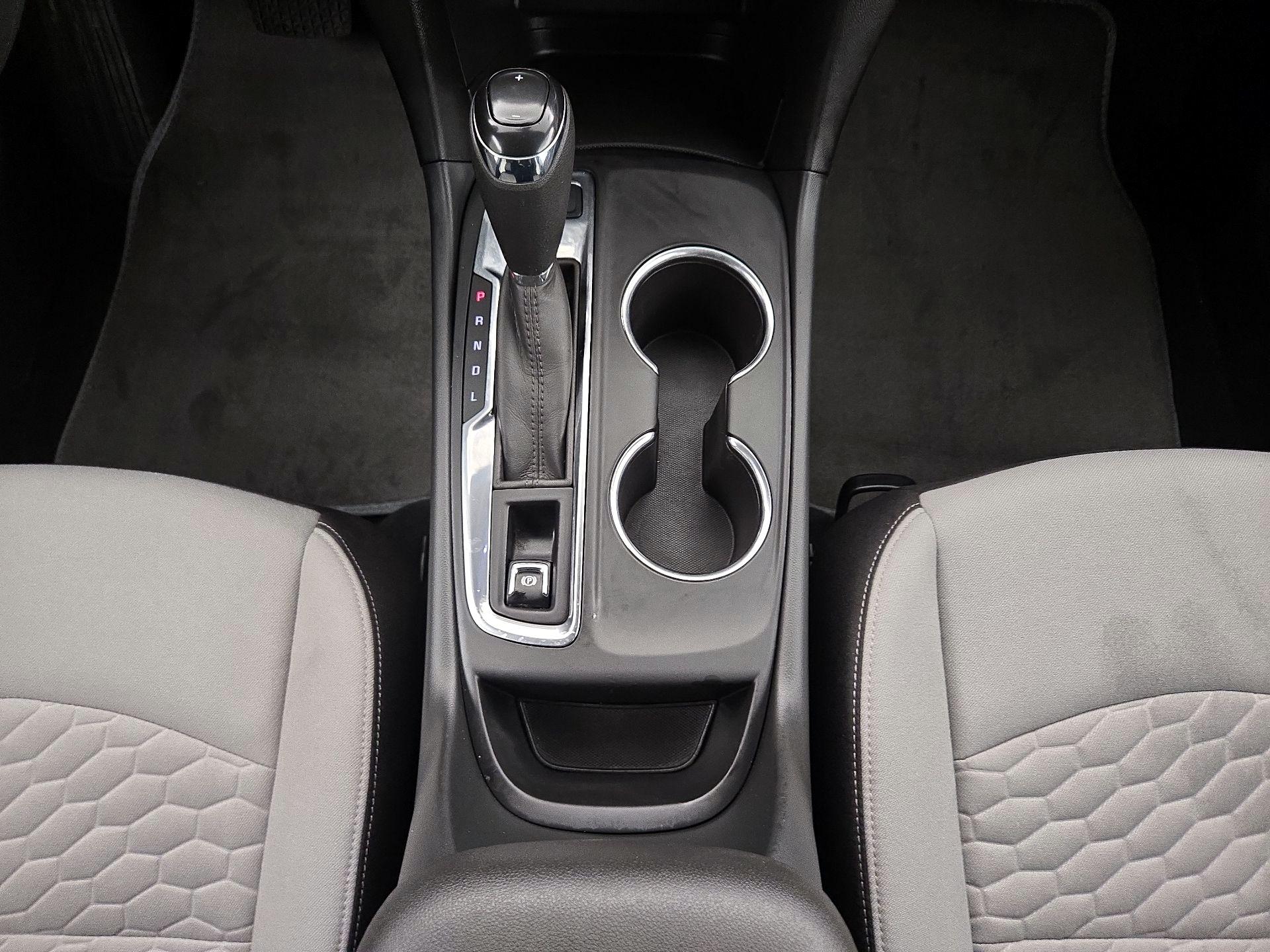 Thumbnail: 2020 Chevrolet Equinox - 17