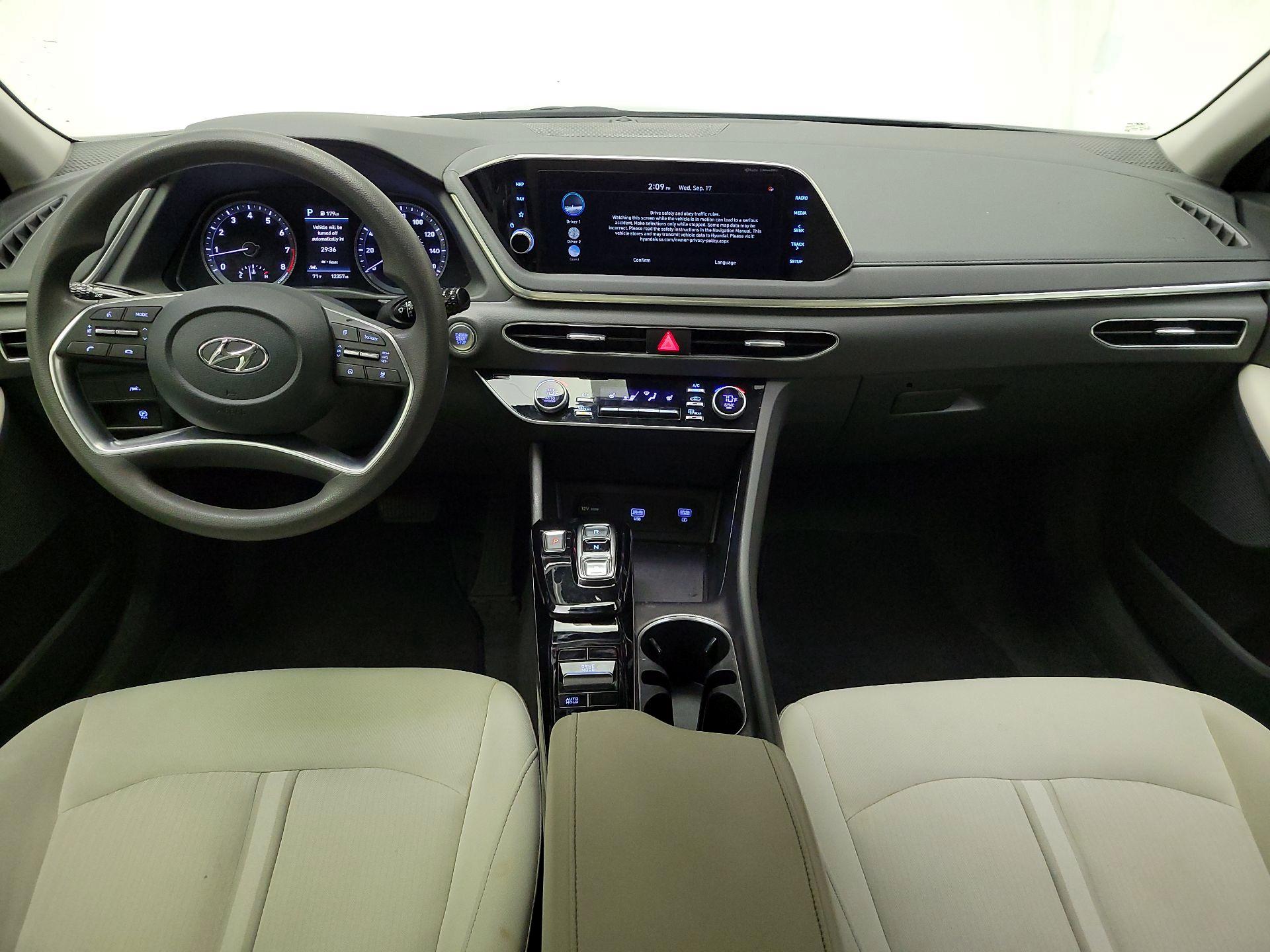 Thumbnail: 2023 Hyundai Sonata - 9