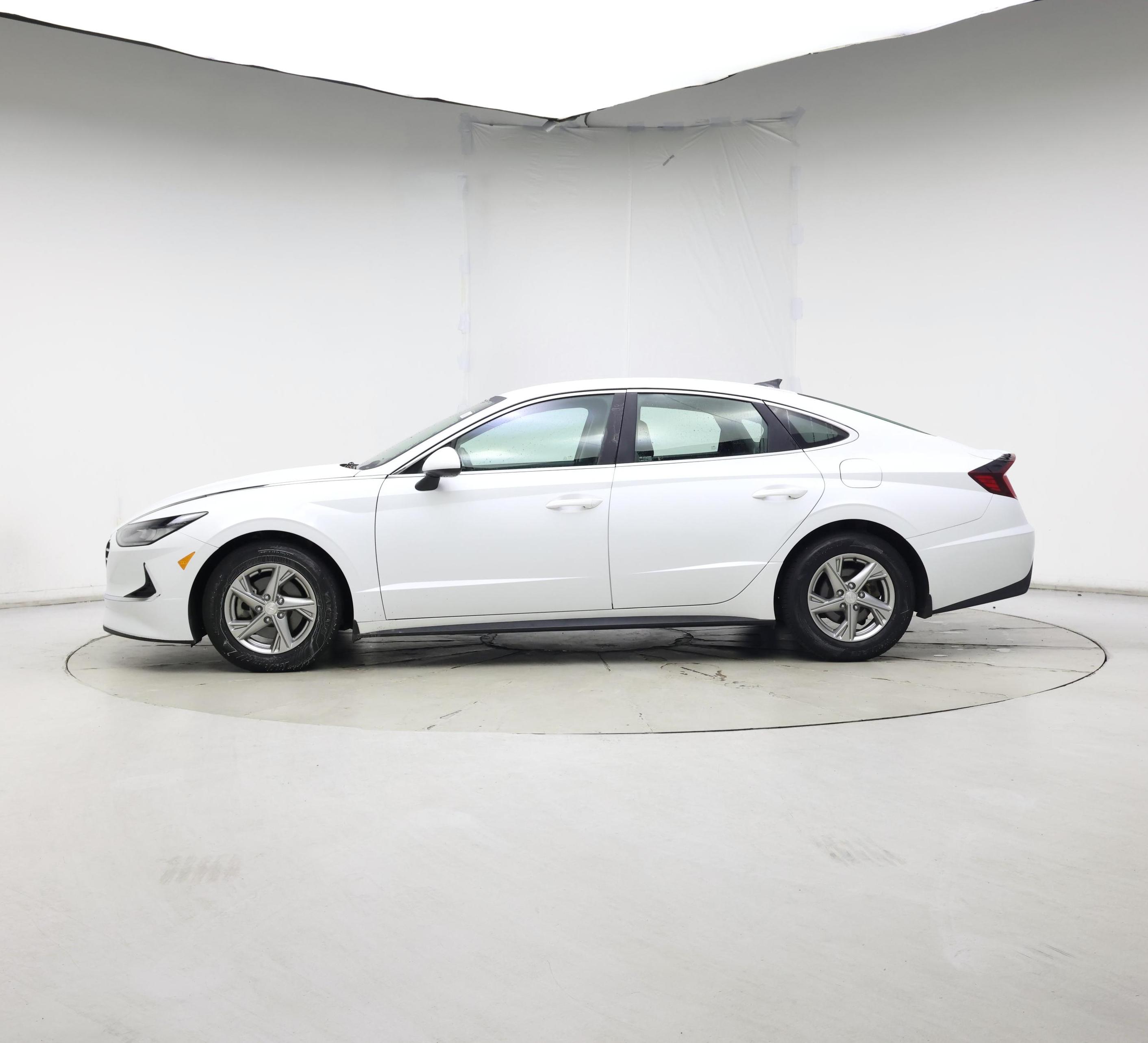 Thumbnail: 2021 Hyundai Sonata - 3